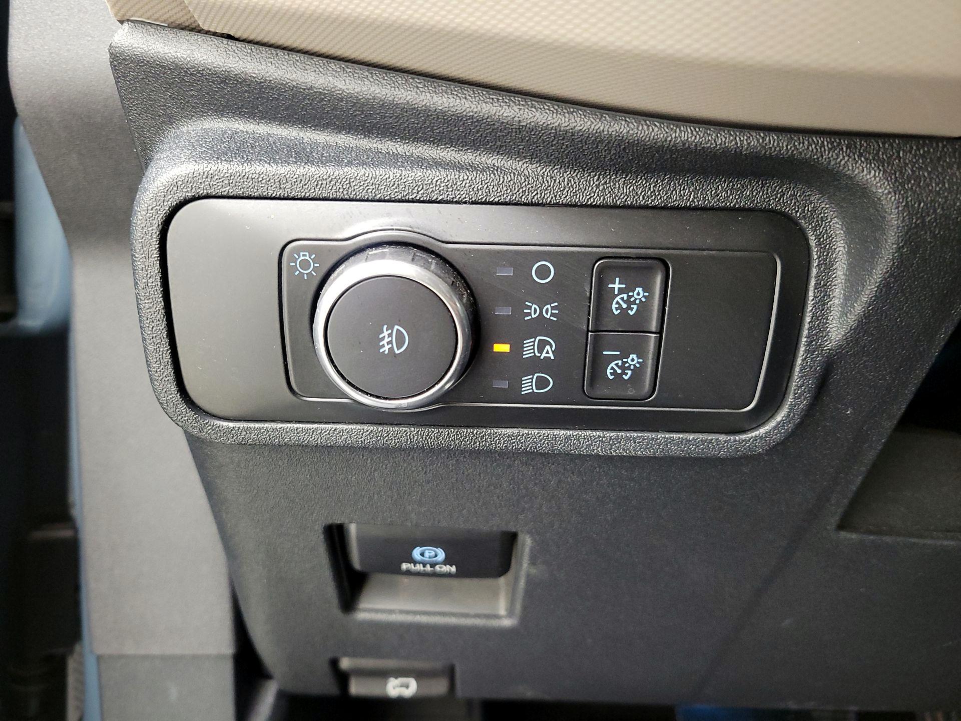 Thumbnail: 2021 Ford Bronco - 13