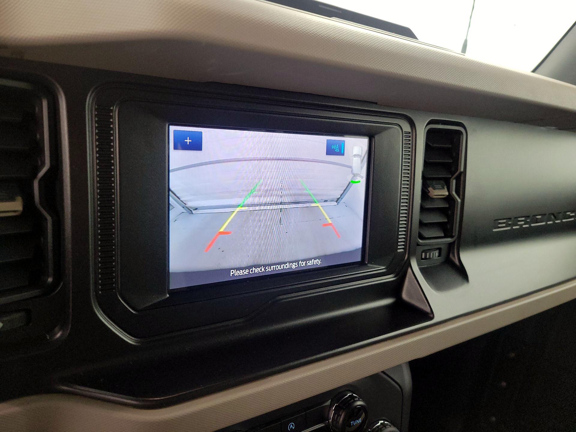 Thumbnail: 2021 Ford Bronco - 15