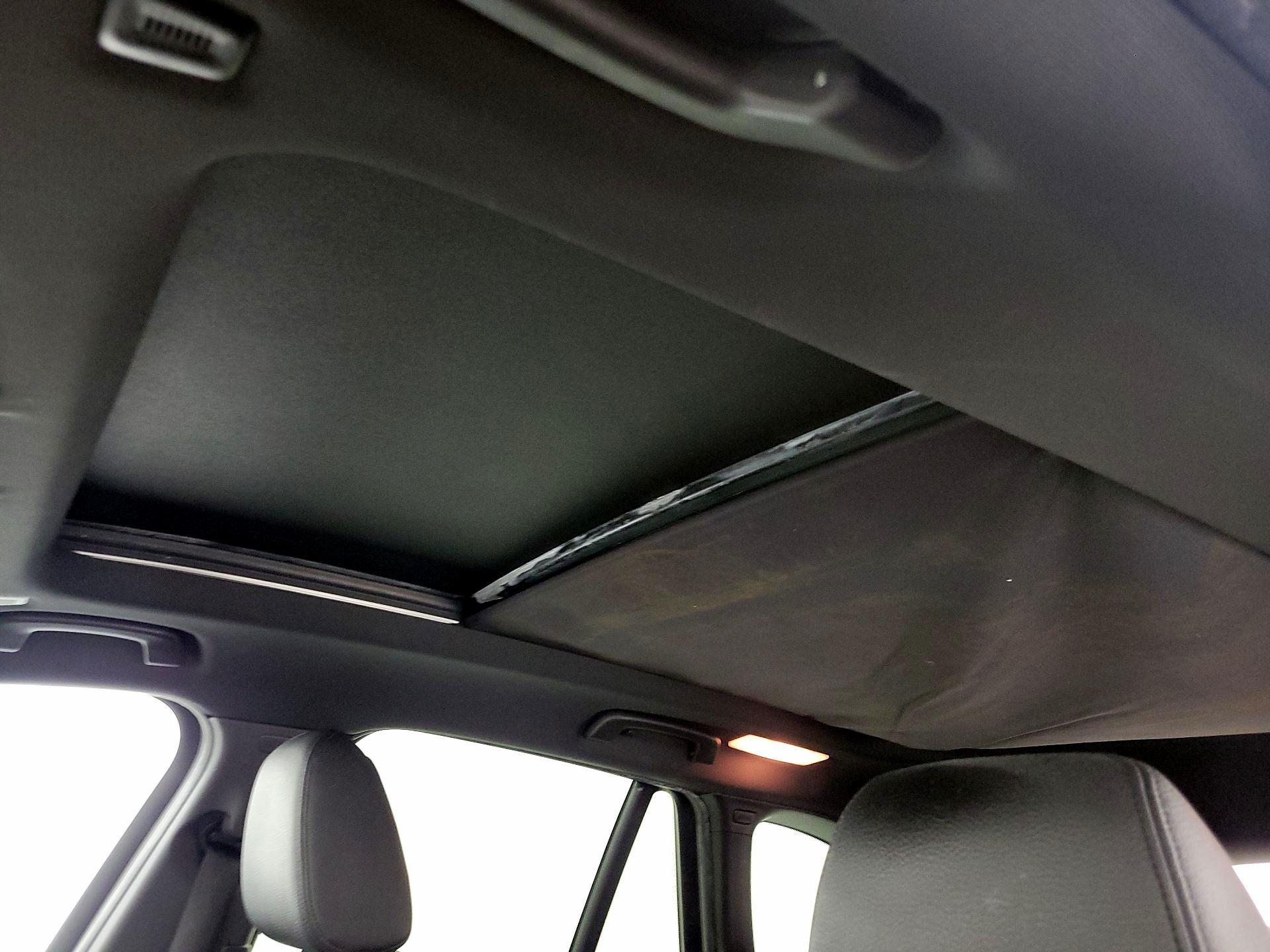 Thumbnail: 2016 BMW X1 - 19