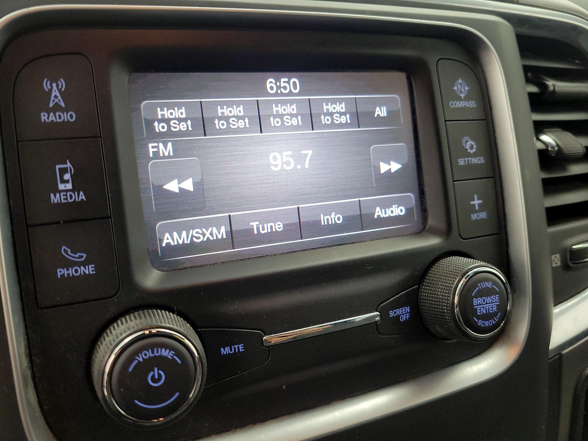 Thumbnail: 2022 RAM 1500 Classic - 15