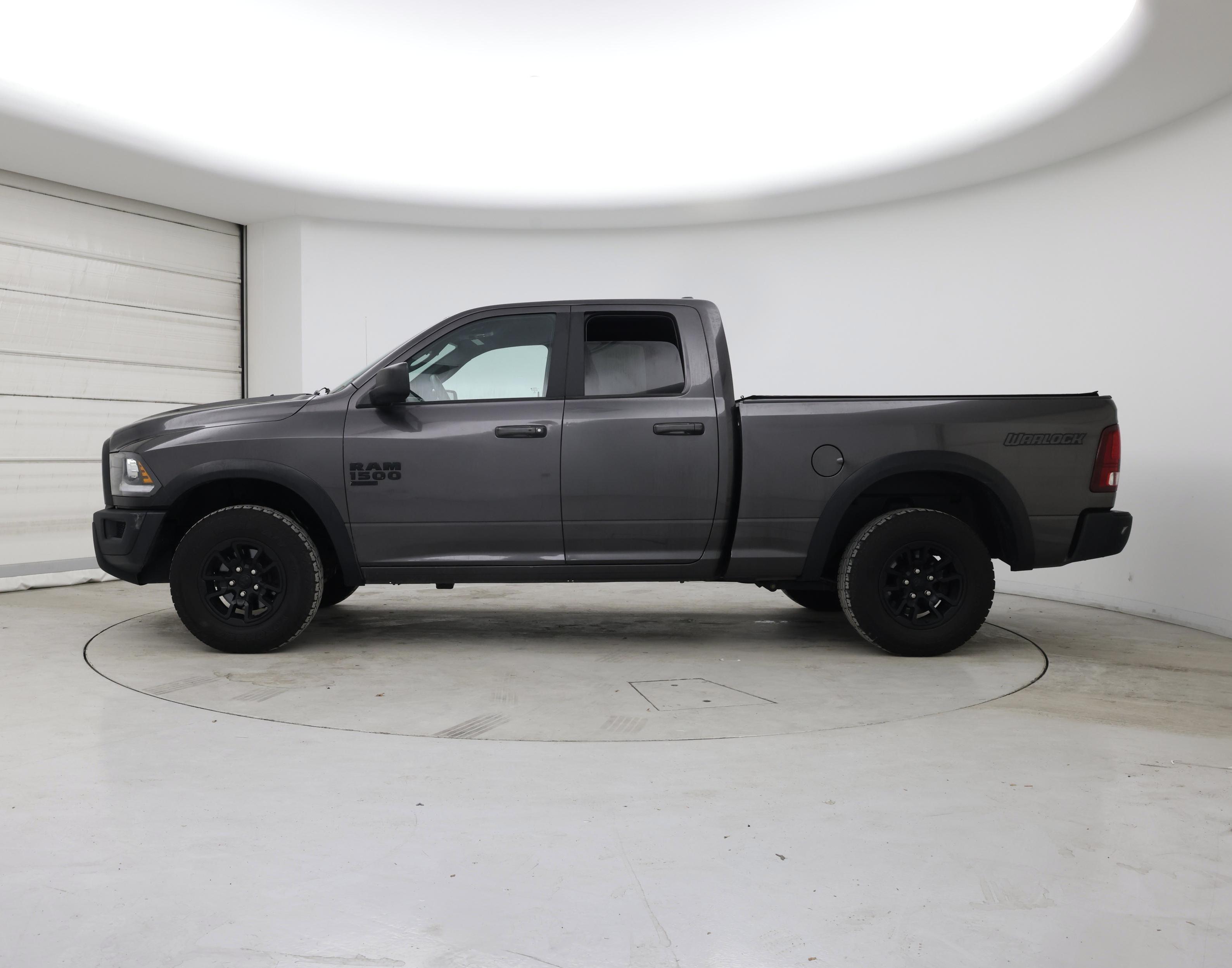 Thumbnail: 2022 RAM 1500 Classic - 3