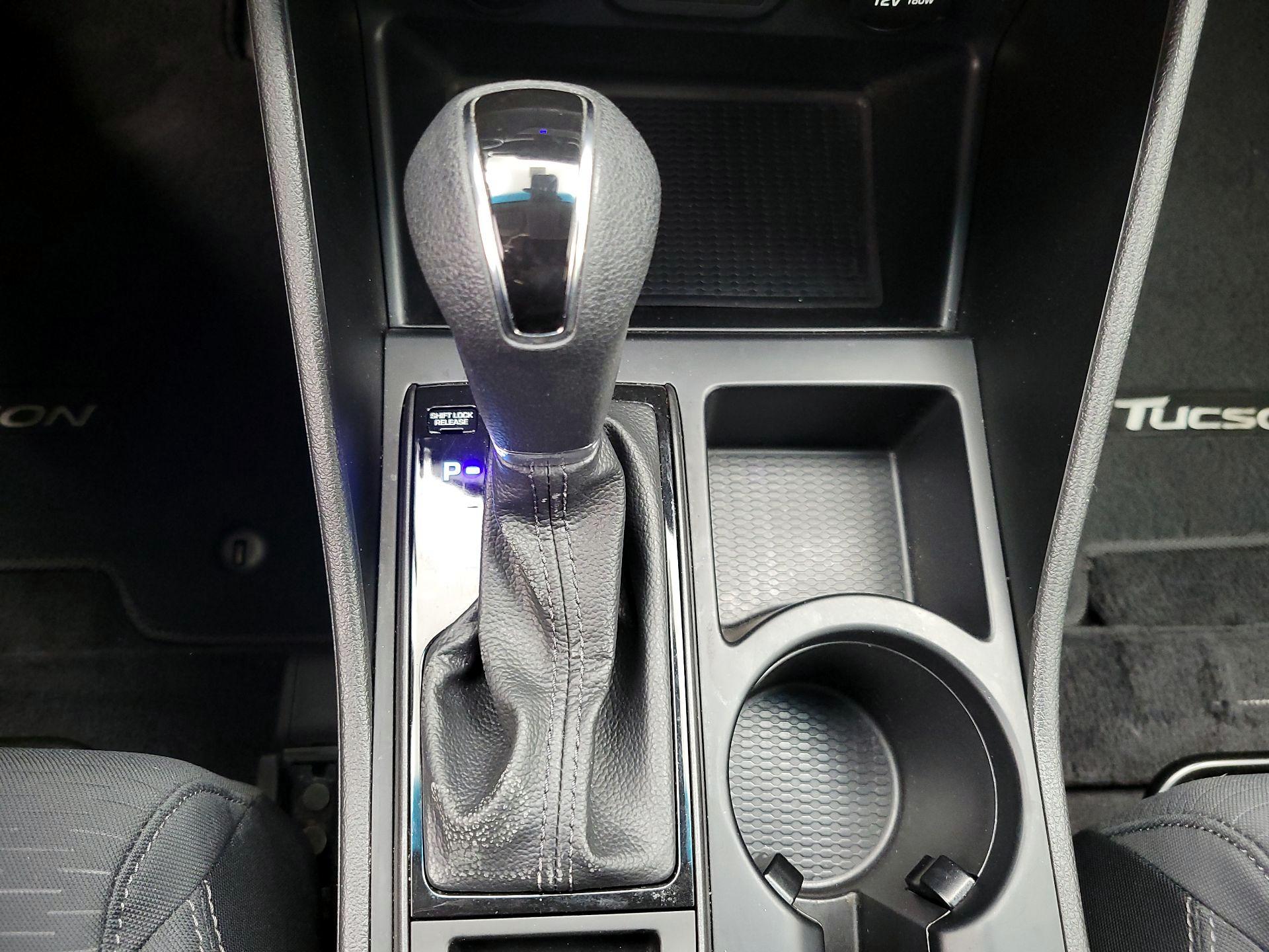 Thumbnail: 2019 Hyundai Tucson - 17