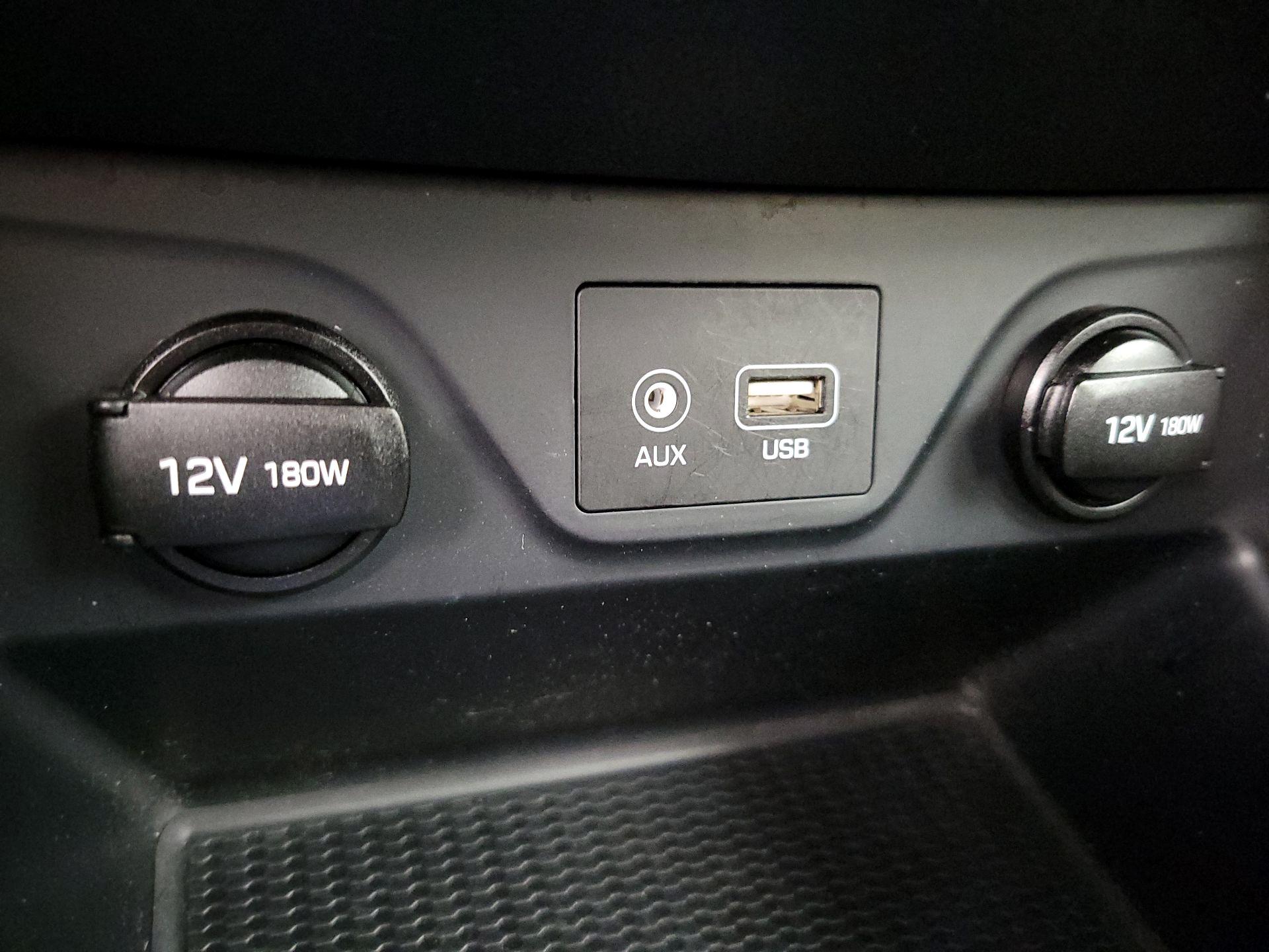 Thumbnail: 2019 Hyundai Tucson - 18