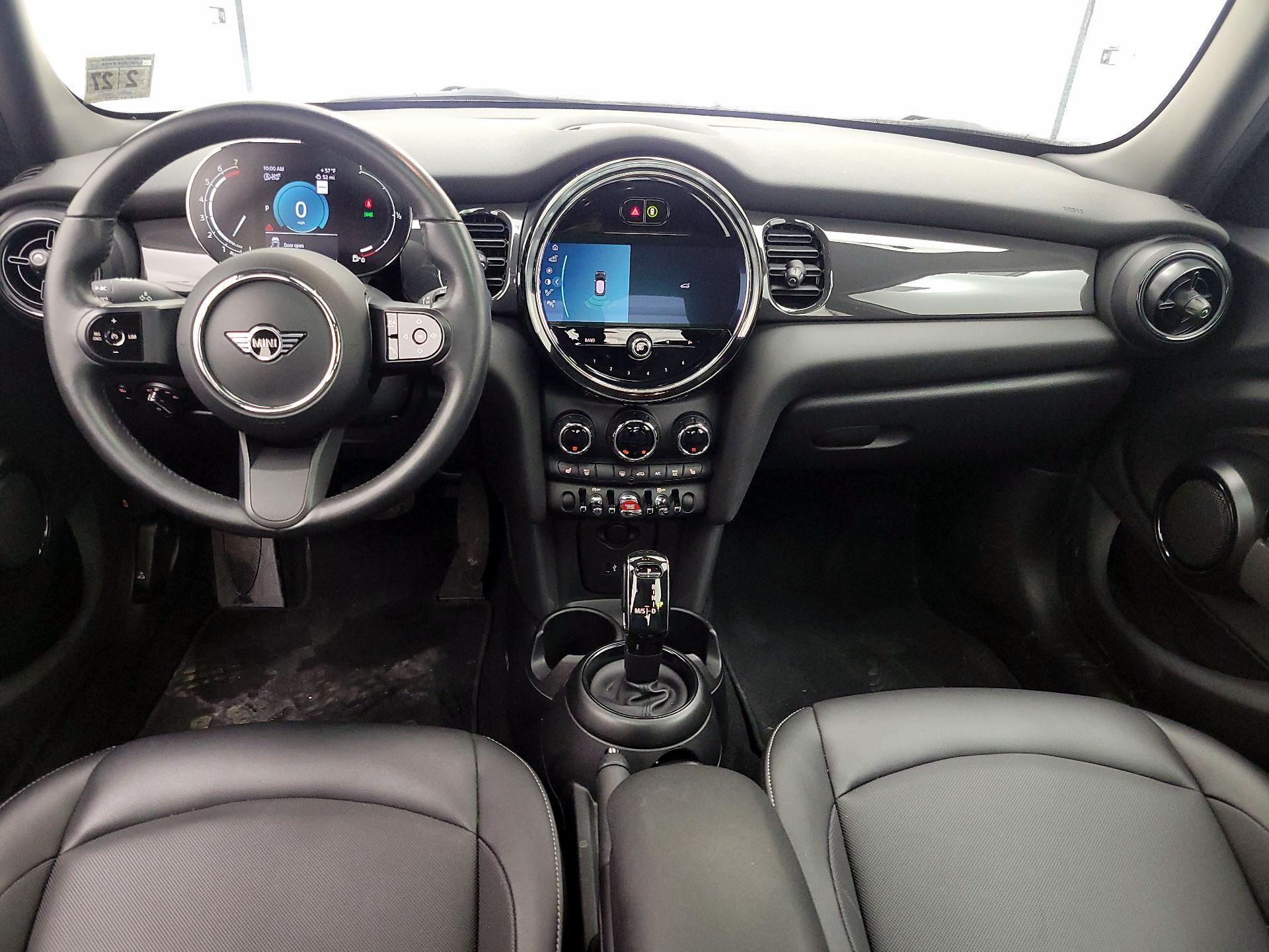 Thumbnail: 2022 MINI Cooper Hardtop - 9