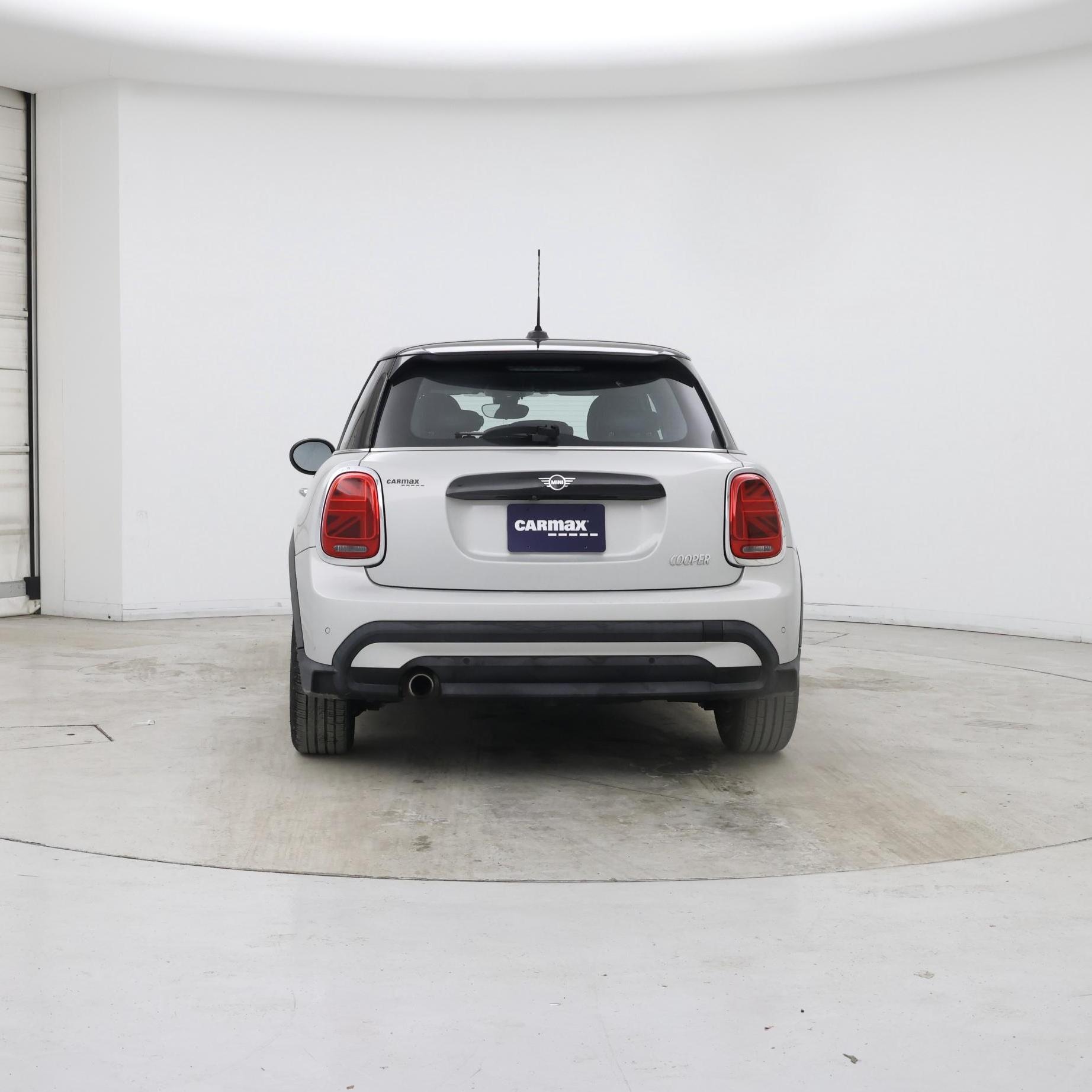 Thumbnail: 2022 MINI Cooper Hardtop - 6