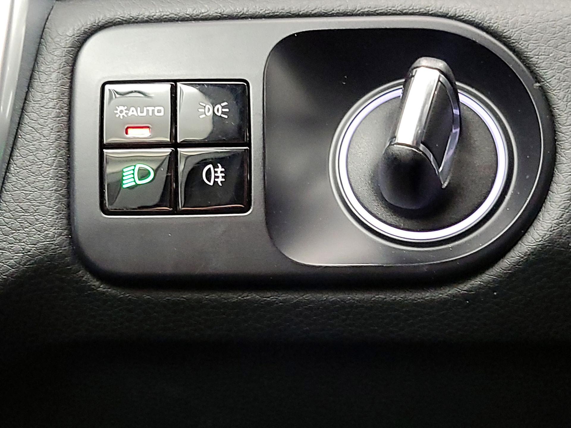 Thumbnail: 2019 Porsche Cayenne - 13