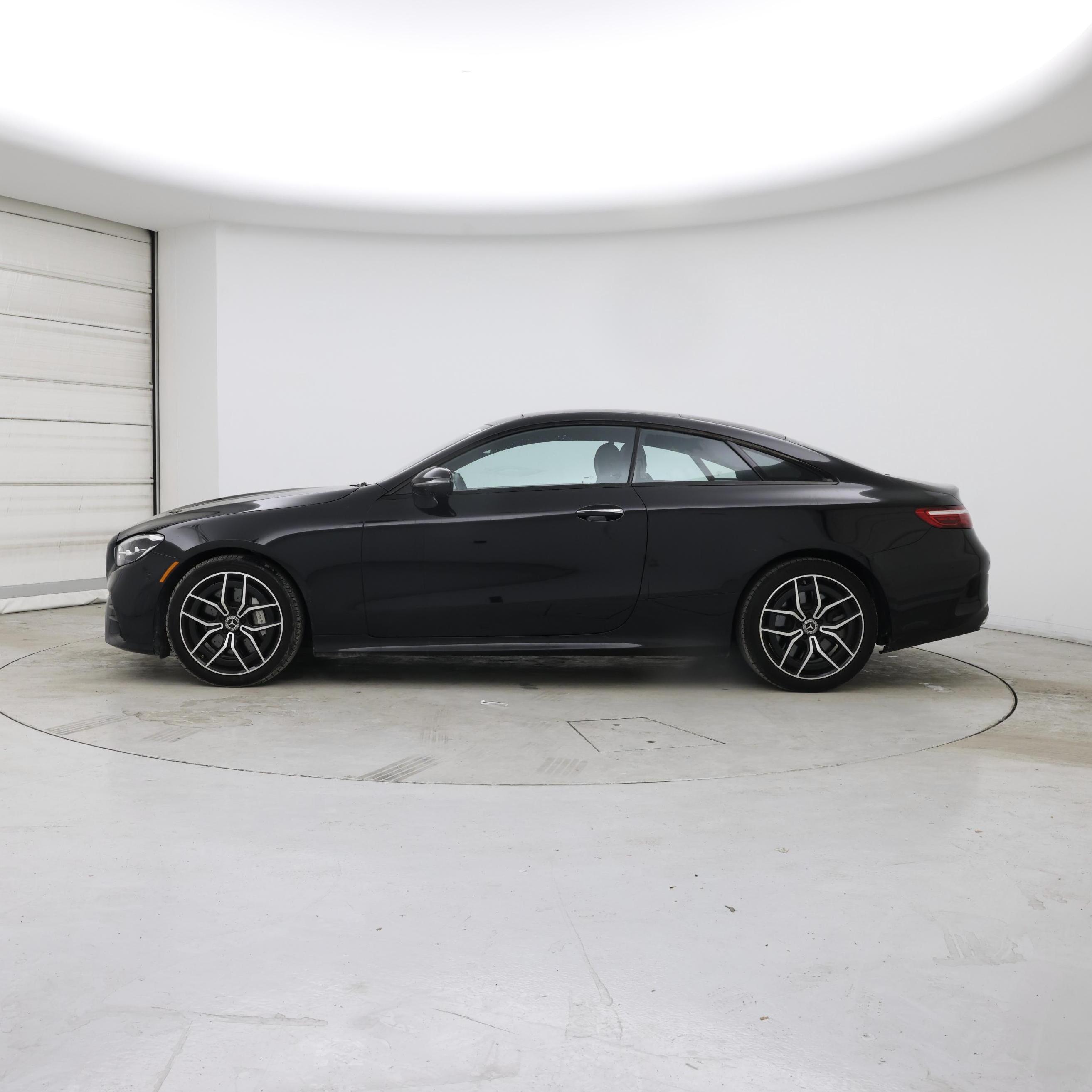 Thumbnail: 2023 Mercedes-Benz E-Class - 3