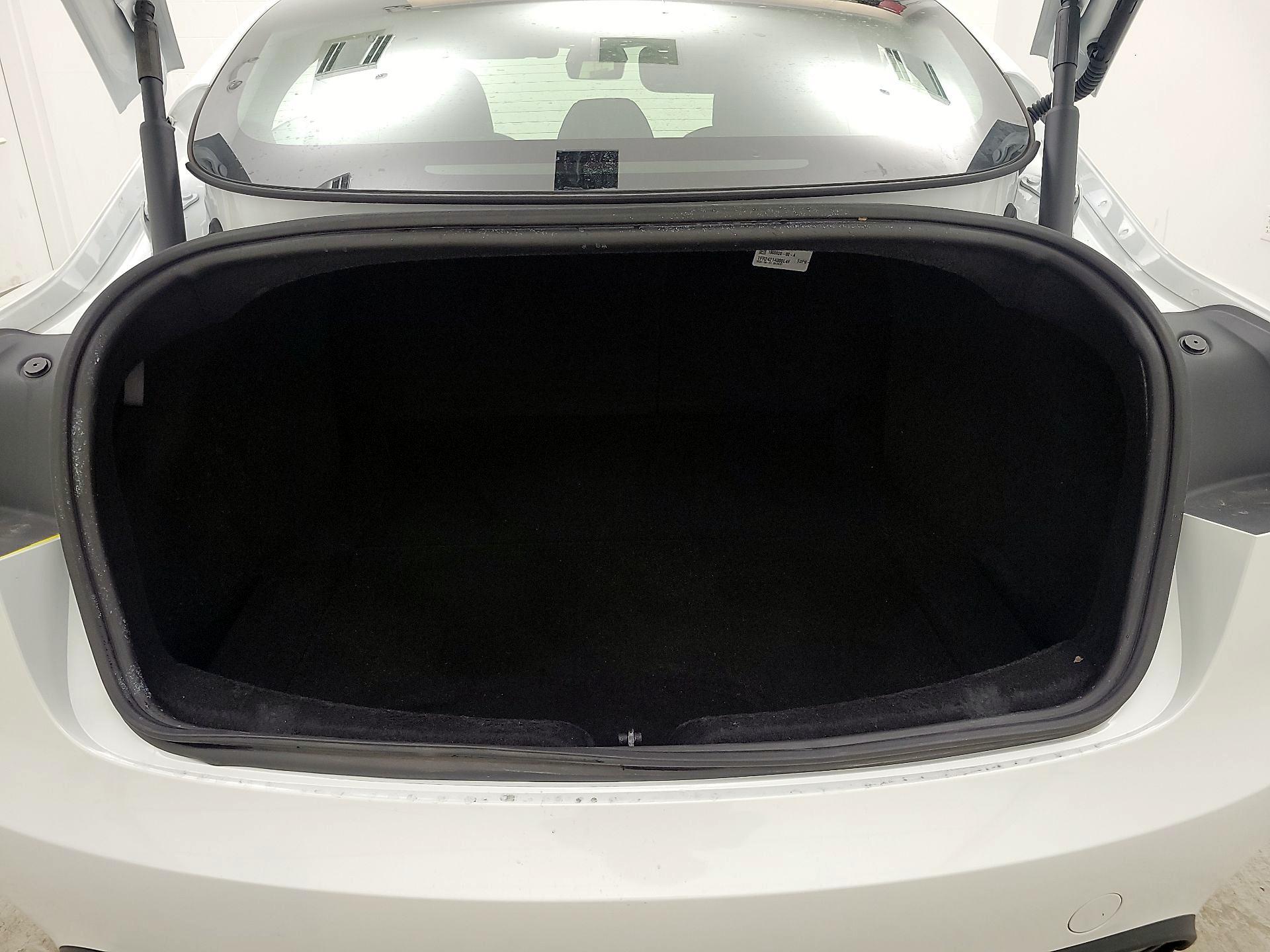 Thumbnail: 2024 Tesla Model 3 - 19