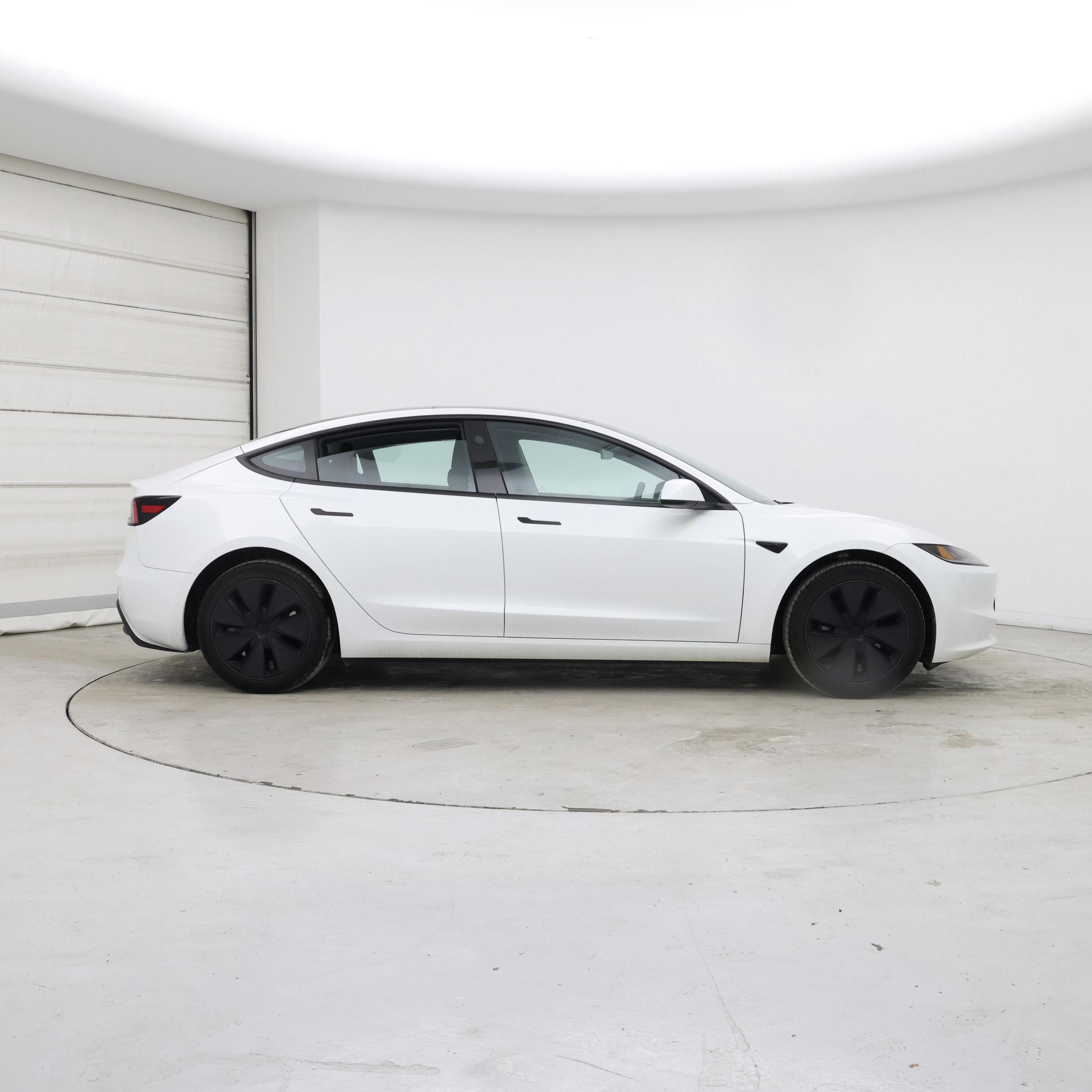 Thumbnail: 2024 Tesla Model 3 - 7