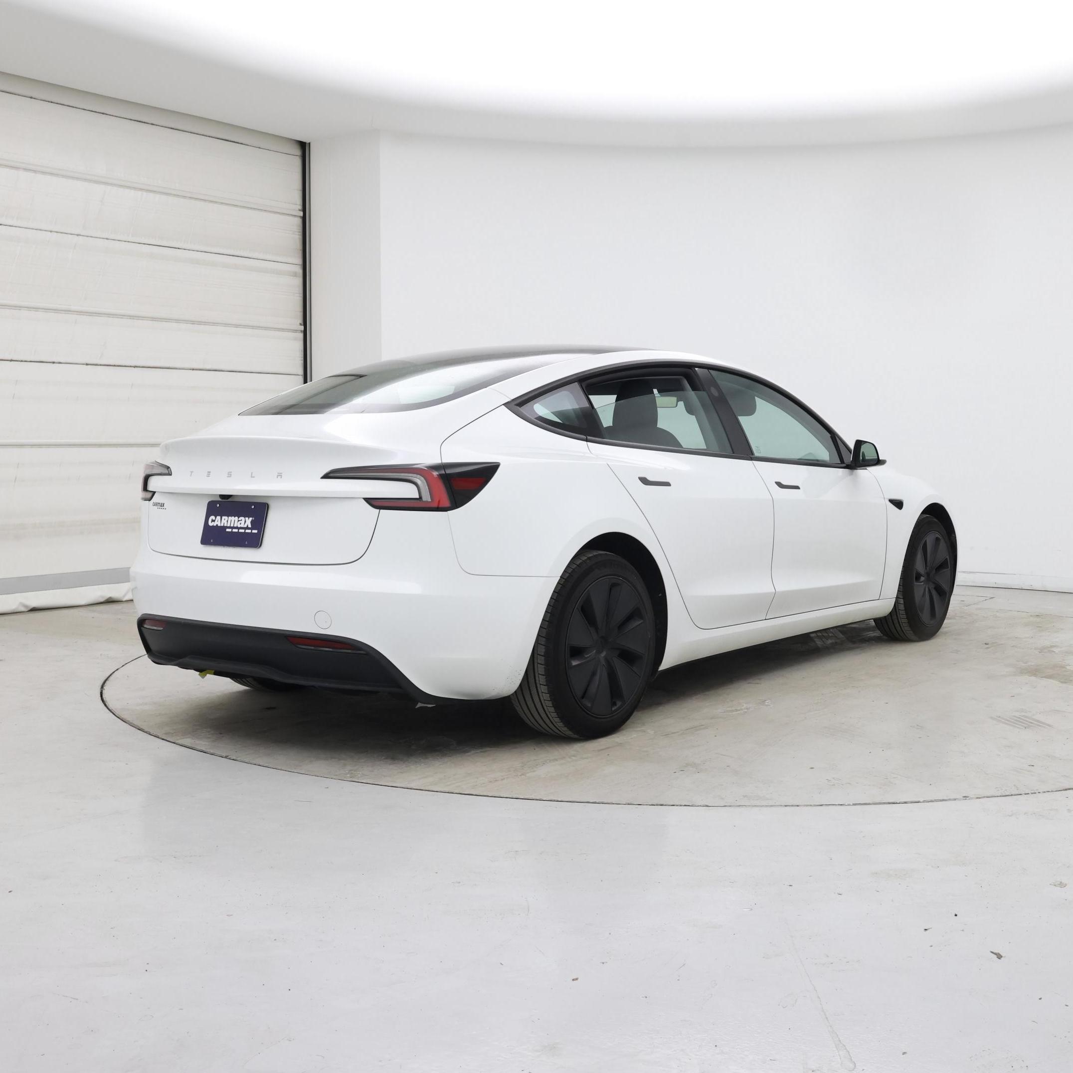 Thumbnail: 2024 Tesla Model 3 - 8