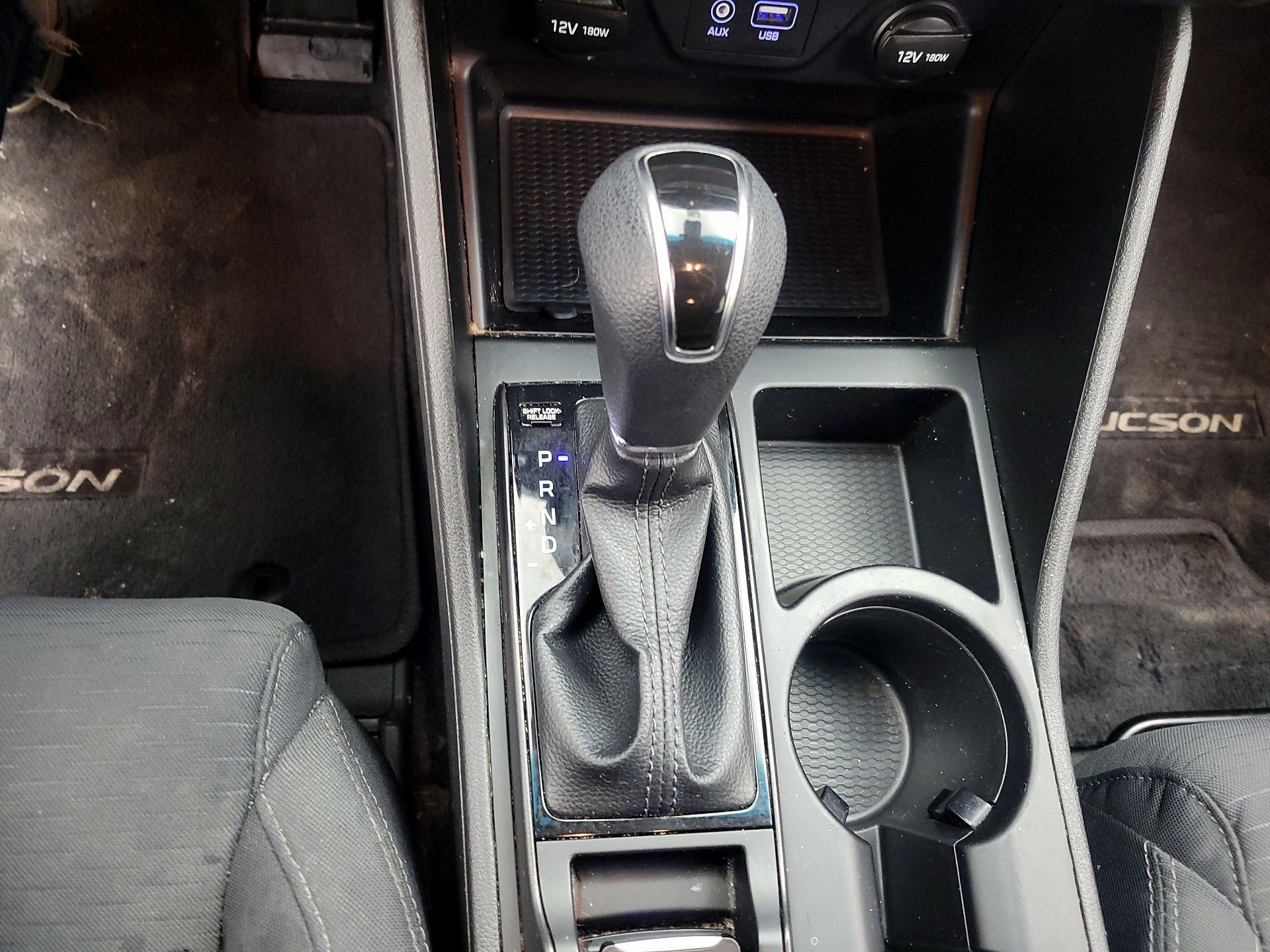 Thumbnail: 2020 Hyundai Tucson - 17