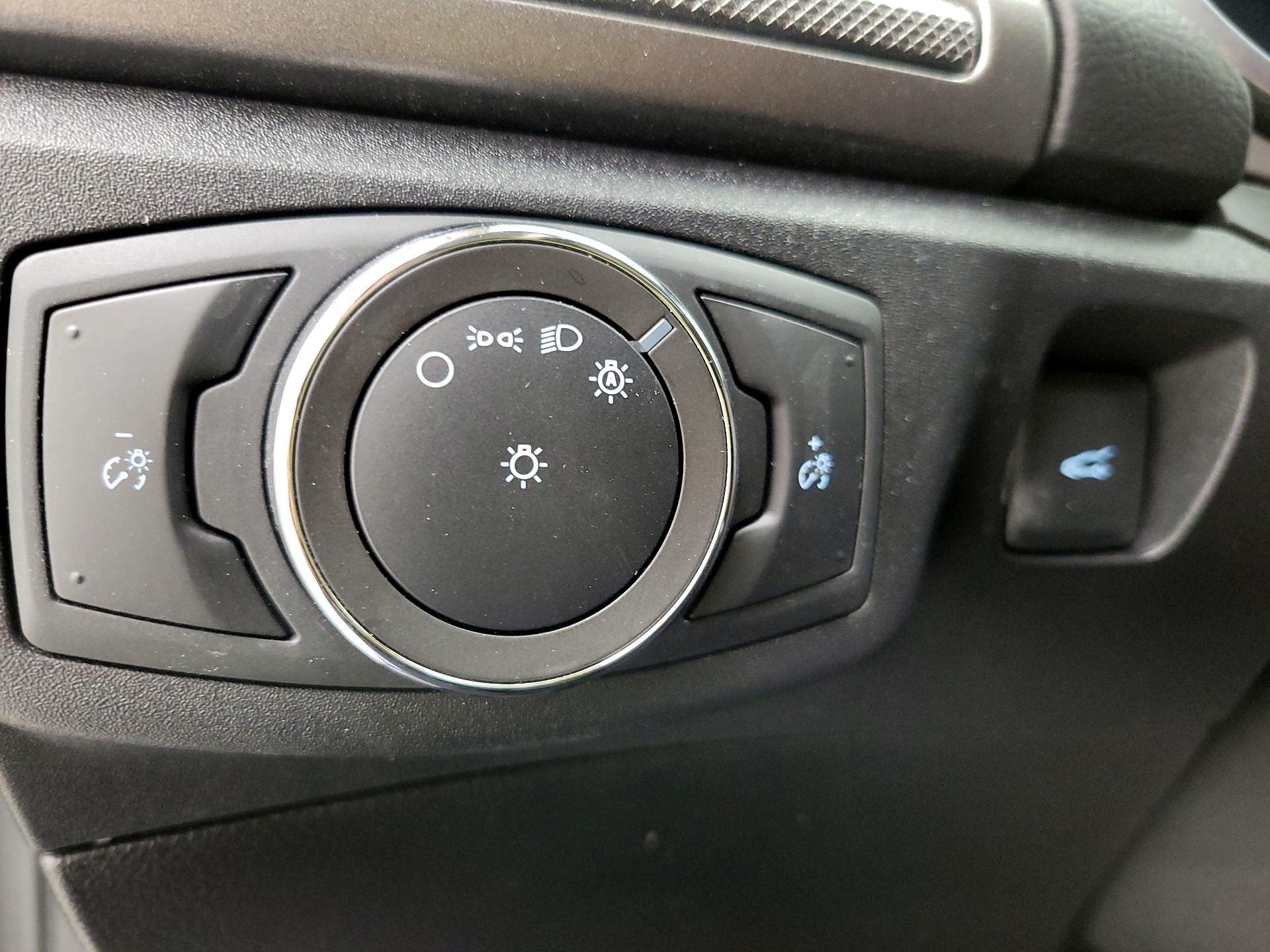 Thumbnail: 2020 Ford Fusion - 13