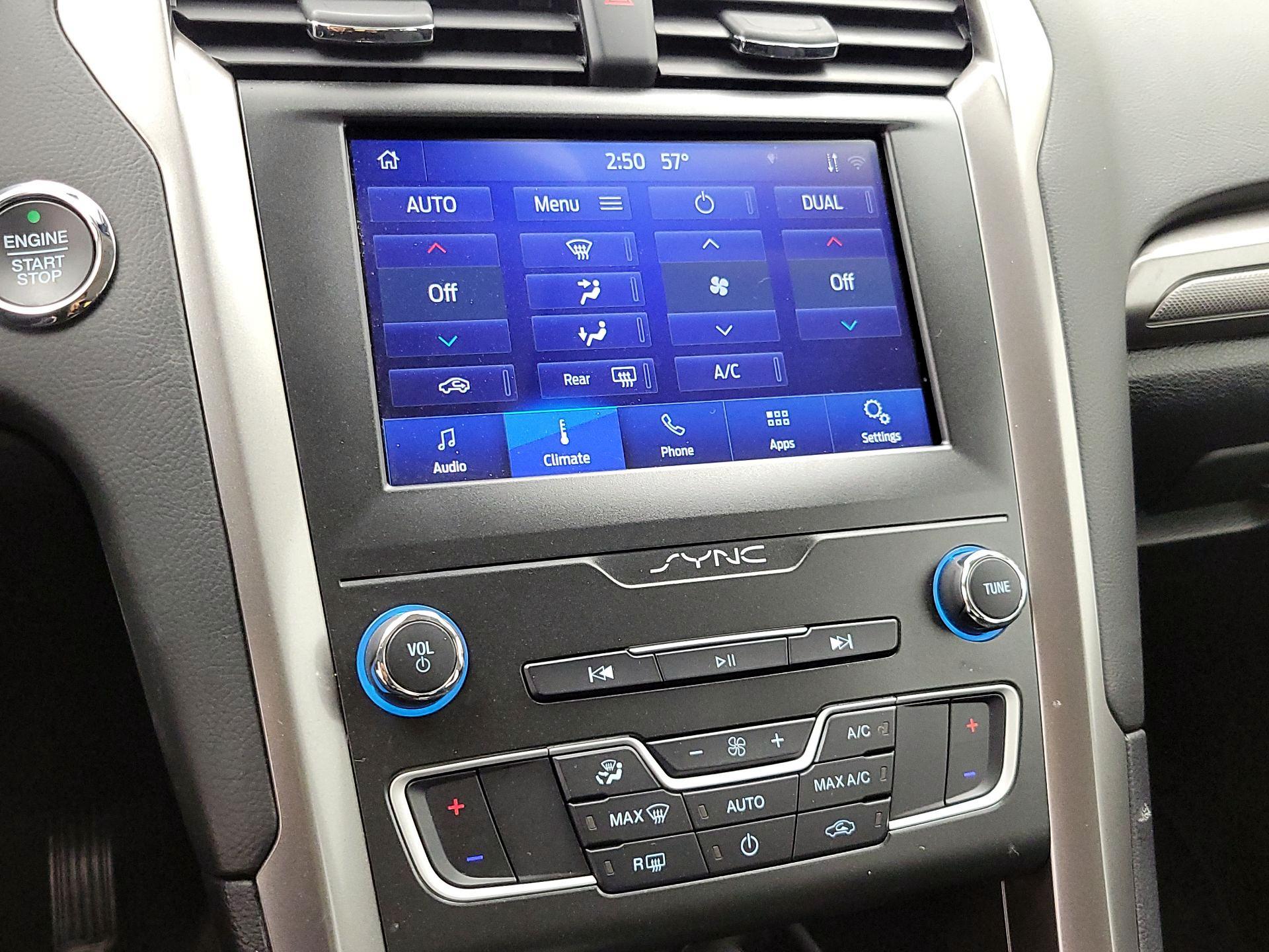 Thumbnail: 2020 Ford Fusion - 16