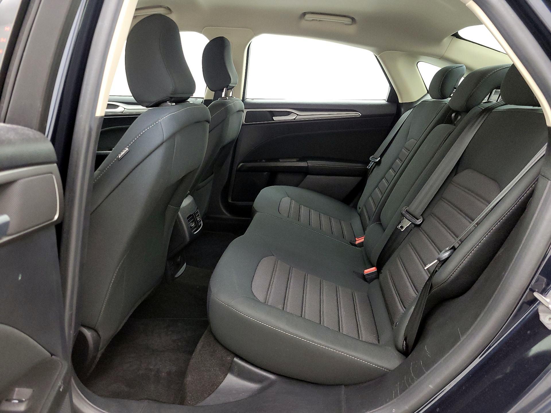 Thumbnail: 2020 Ford Fusion - 19