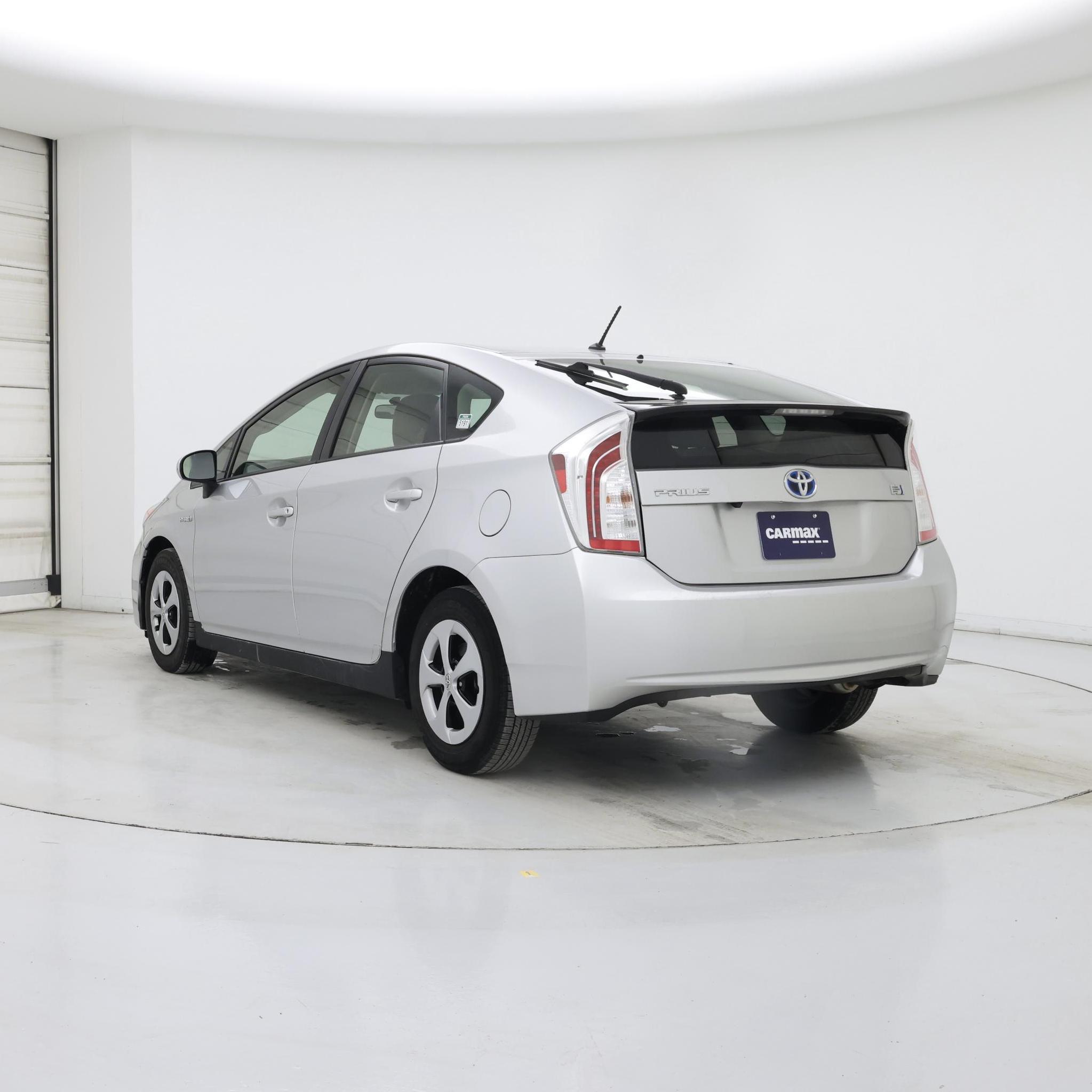 Thumbnail: 2015 Toyota Prius - 2