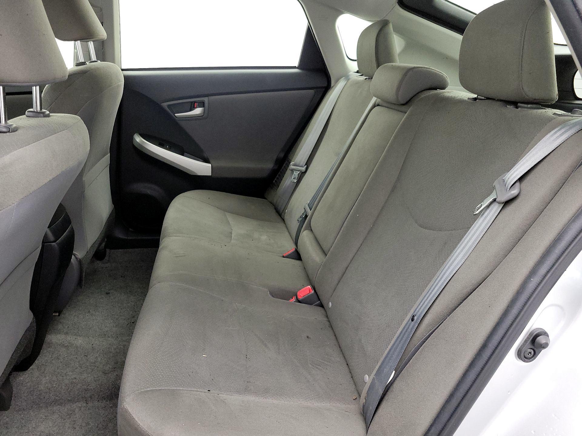 Thumbnail: 2015 Toyota Prius - 19