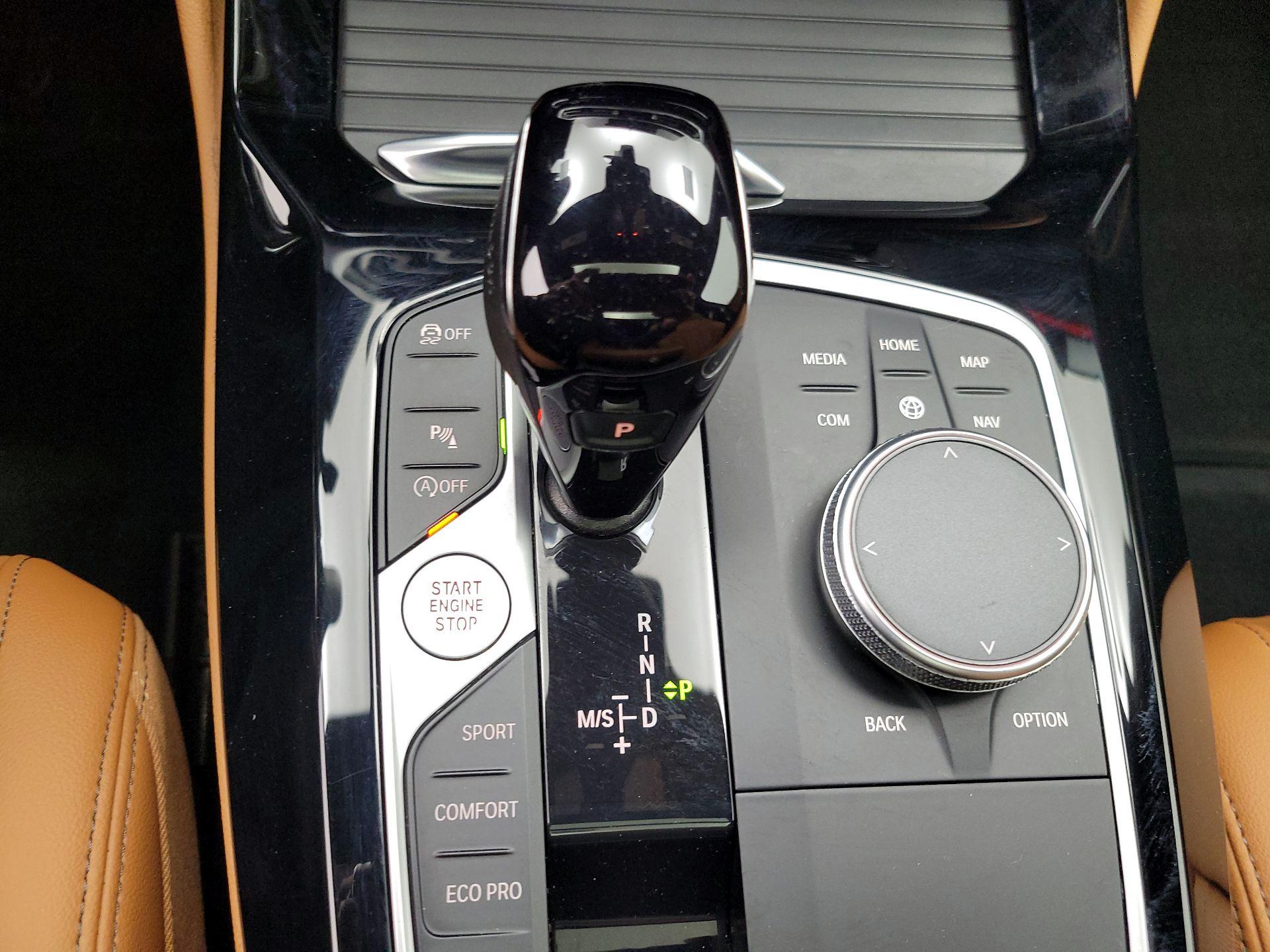 Thumbnail: 2022 BMW X4 - 18