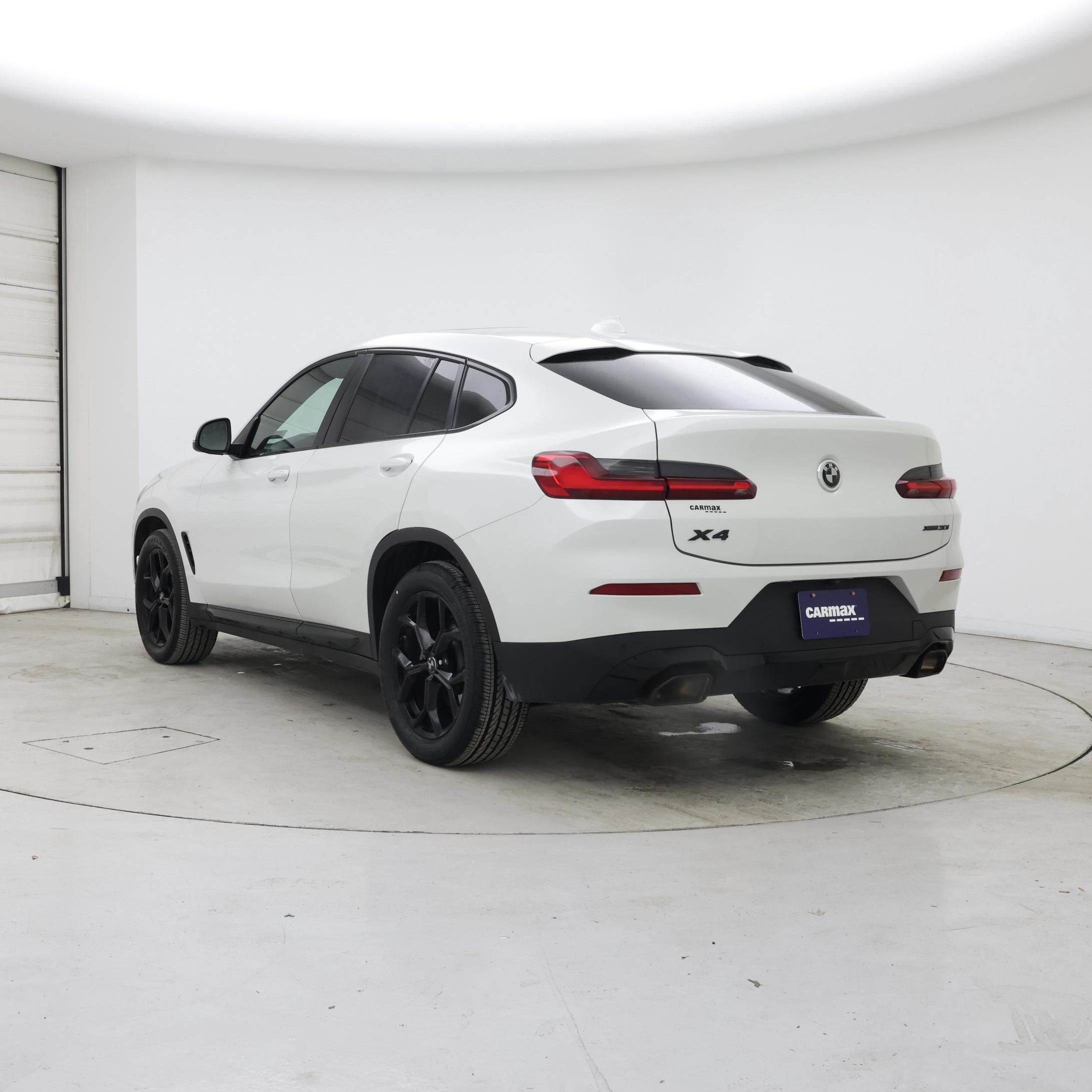 Thumbnail: 2022 BMW X4 - 2