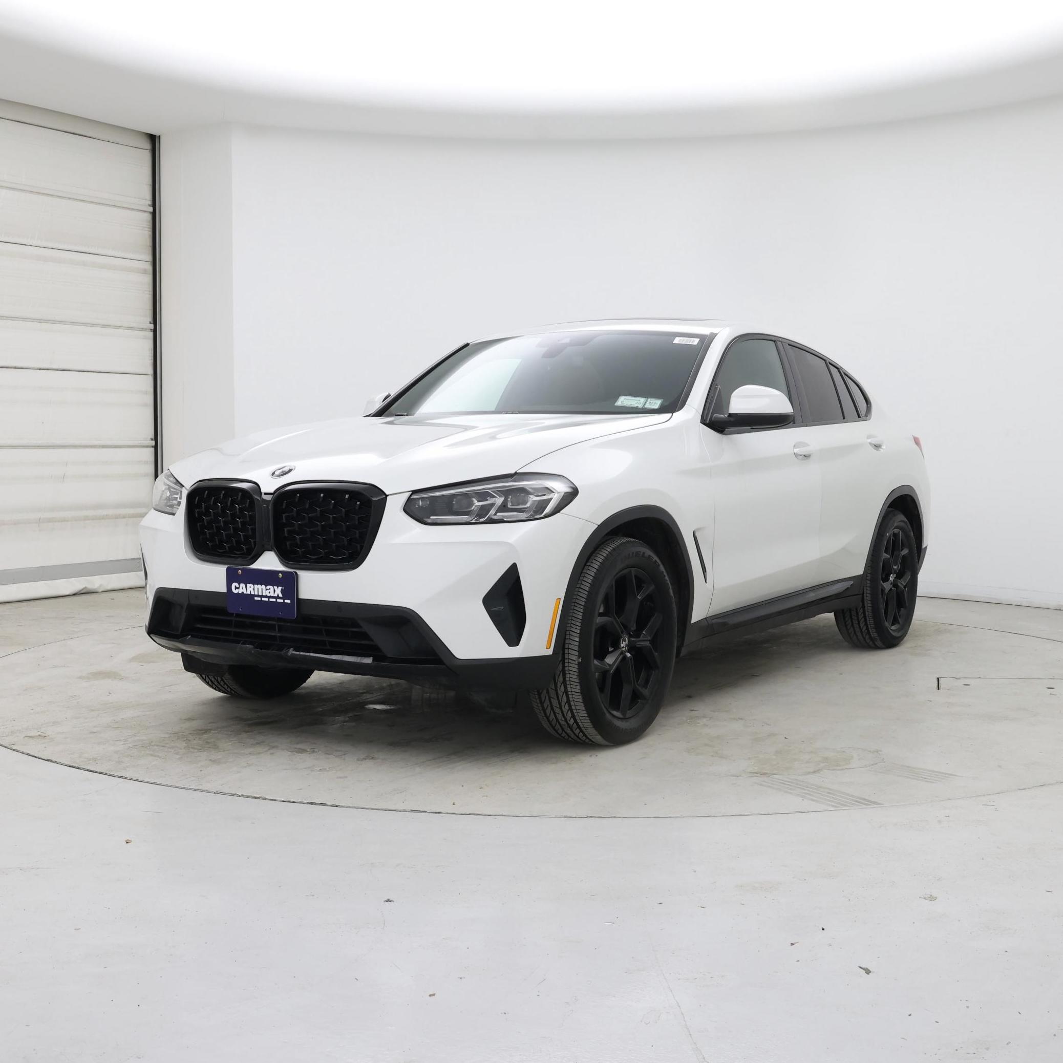 Thumbnail: 2022 BMW X4 - 4