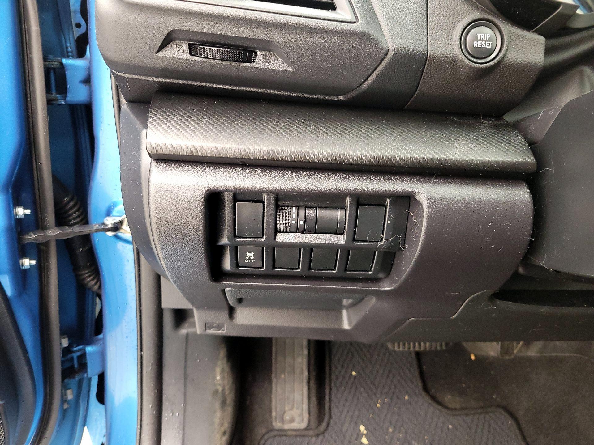 Thumbnail: 2017 Subaru Impreza - 13