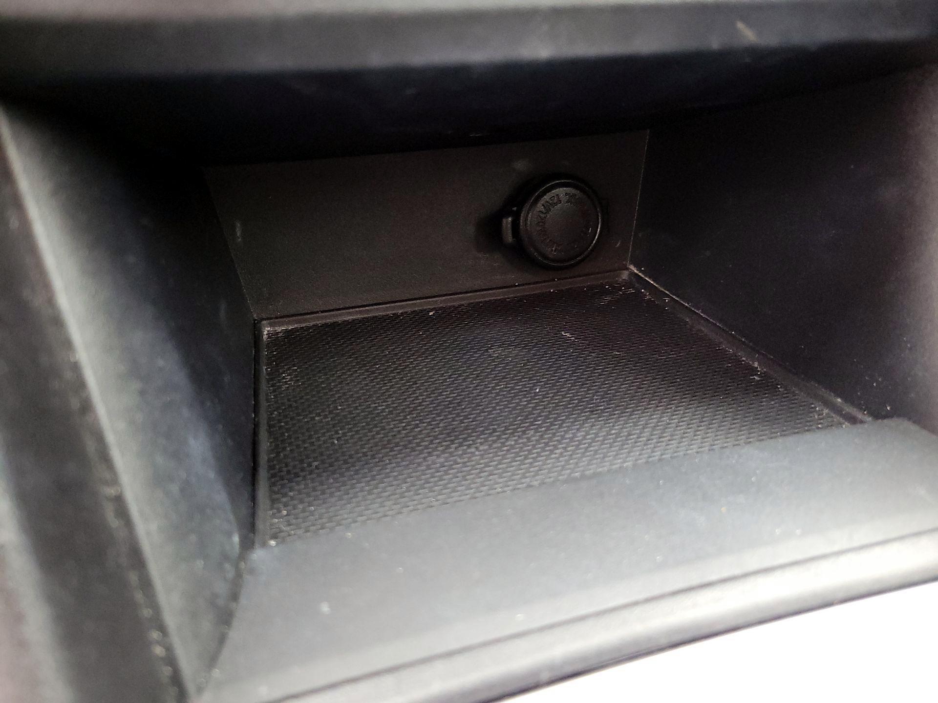 Thumbnail: 2017 Subaru Impreza - 18