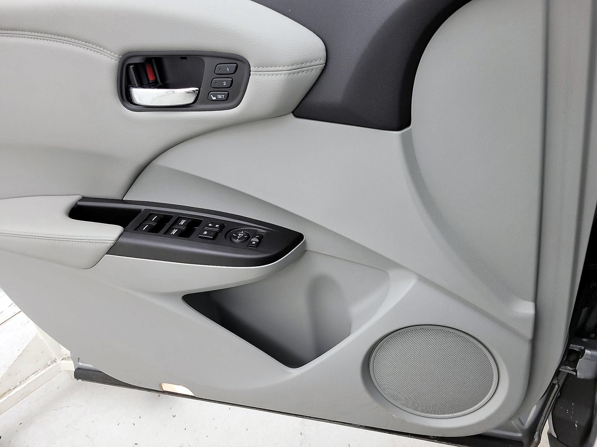 Thumbnail: 2018 Acura RDX - 12