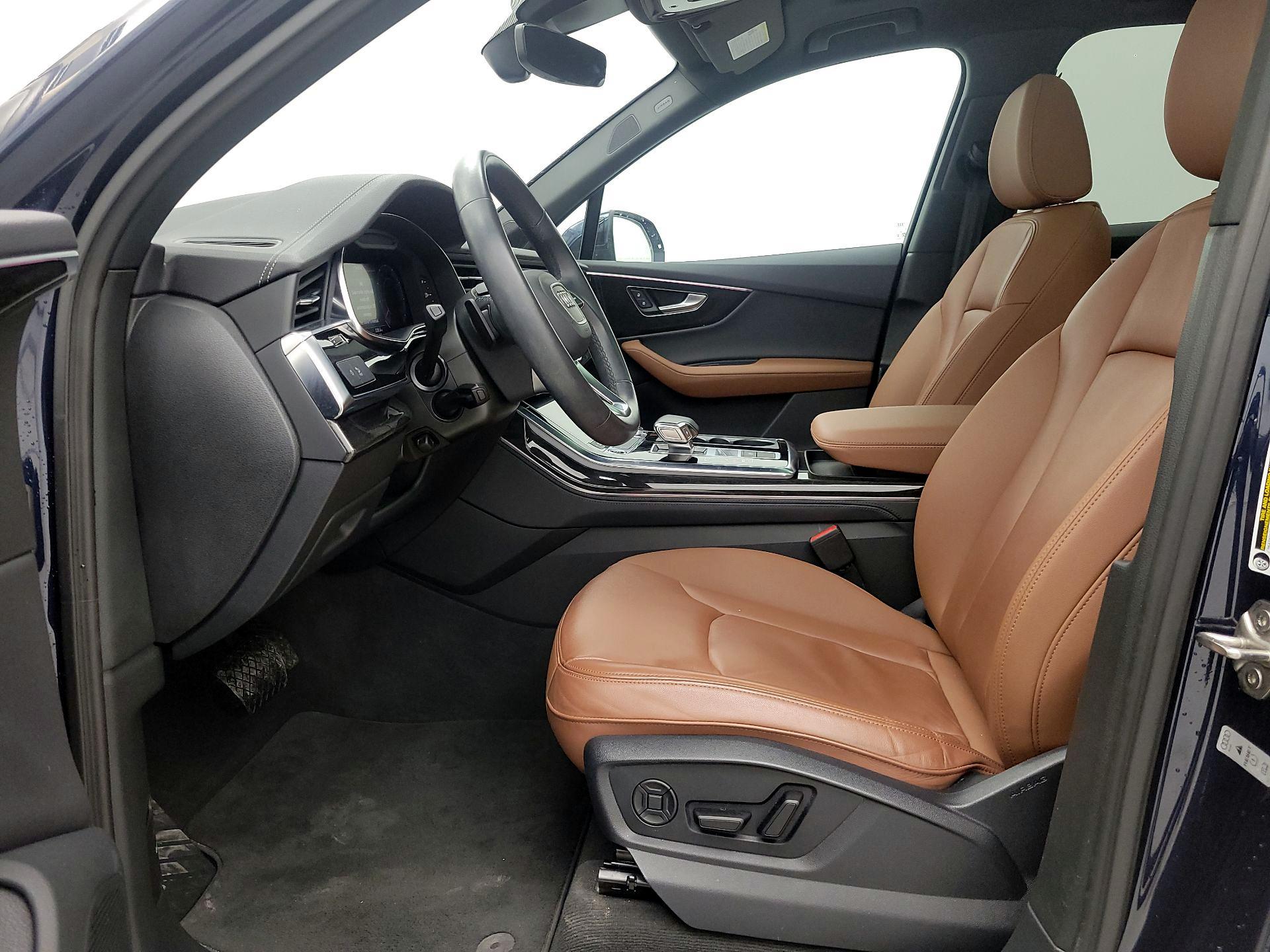 Thumbnail: 2024 Audi Q7 - 11