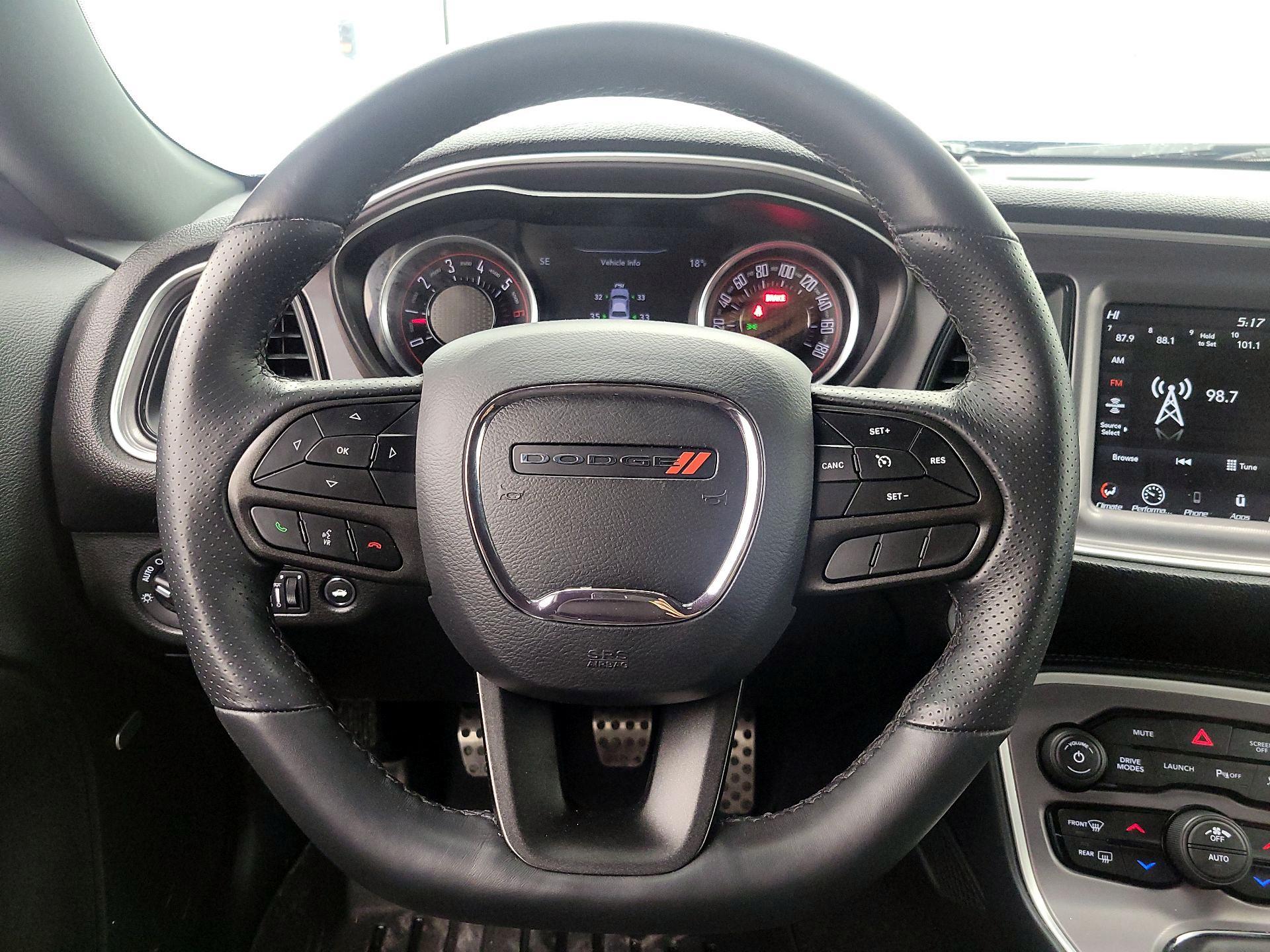 Thumbnail: 2022 Dodge Challenger - 10