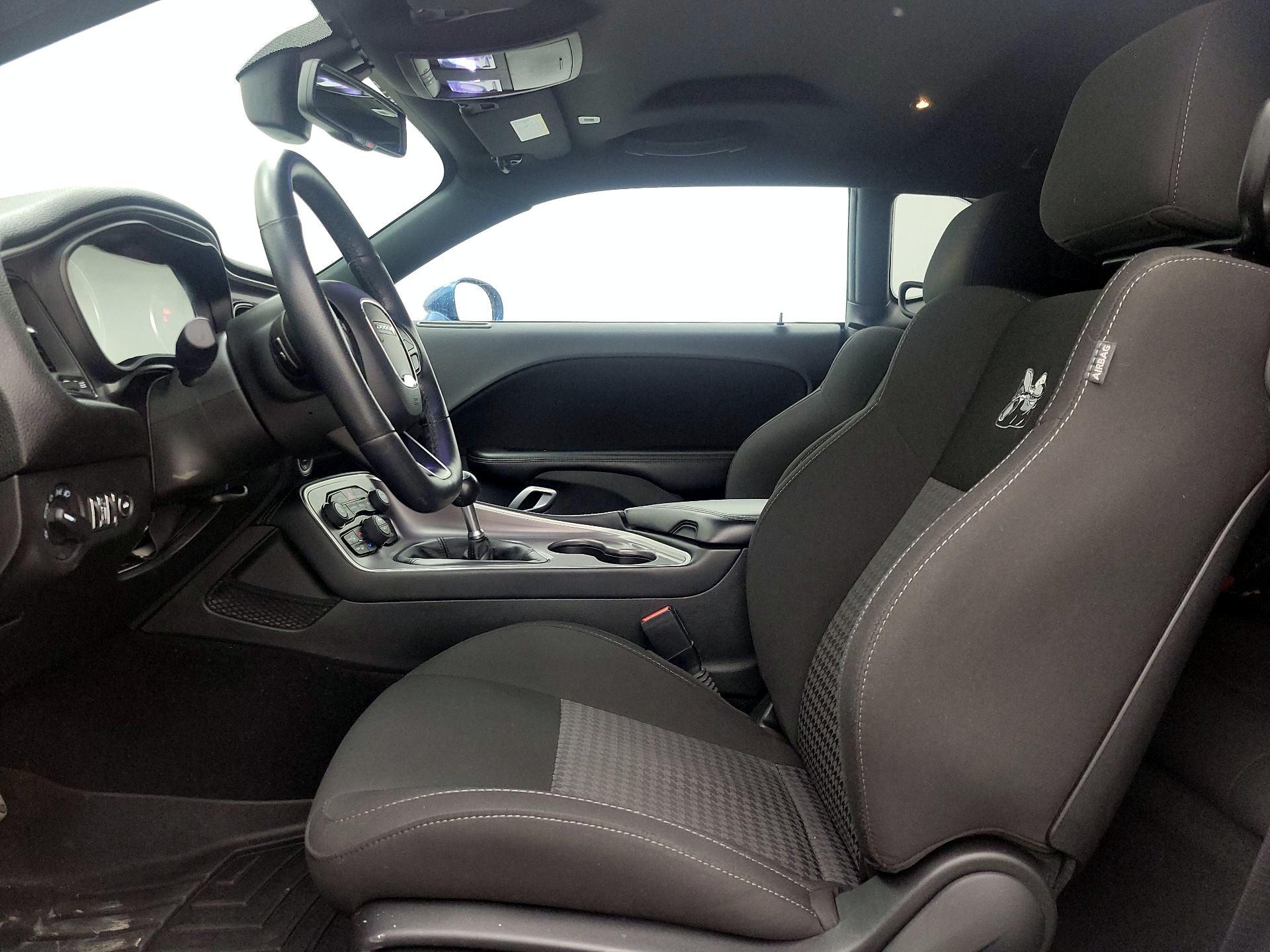 Thumbnail: 2022 Dodge Challenger - 11