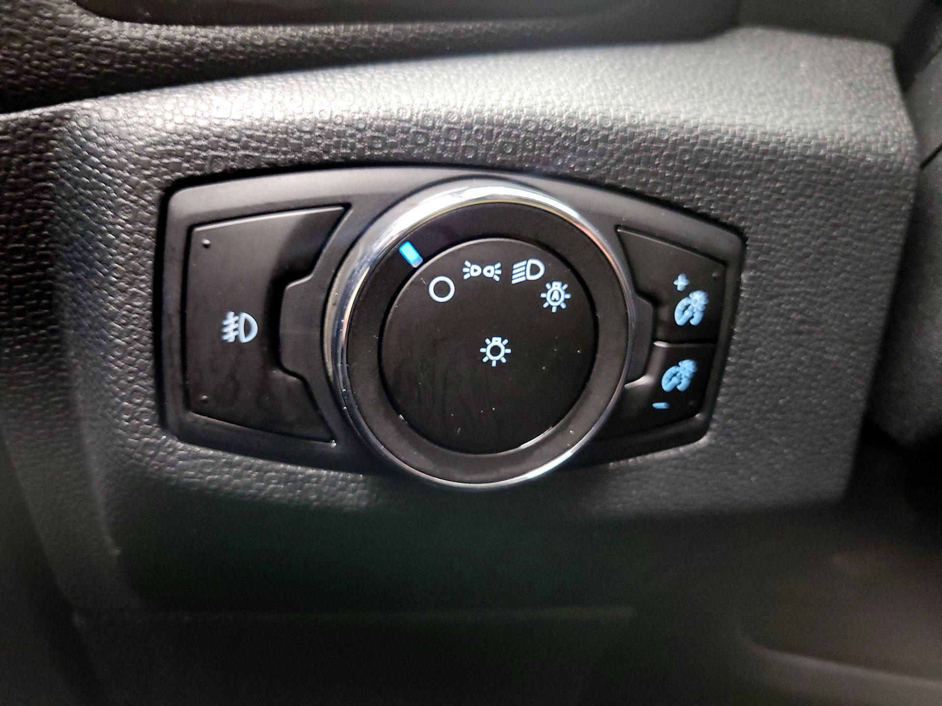 Thumbnail: 2020 Ford EcoSport - 13