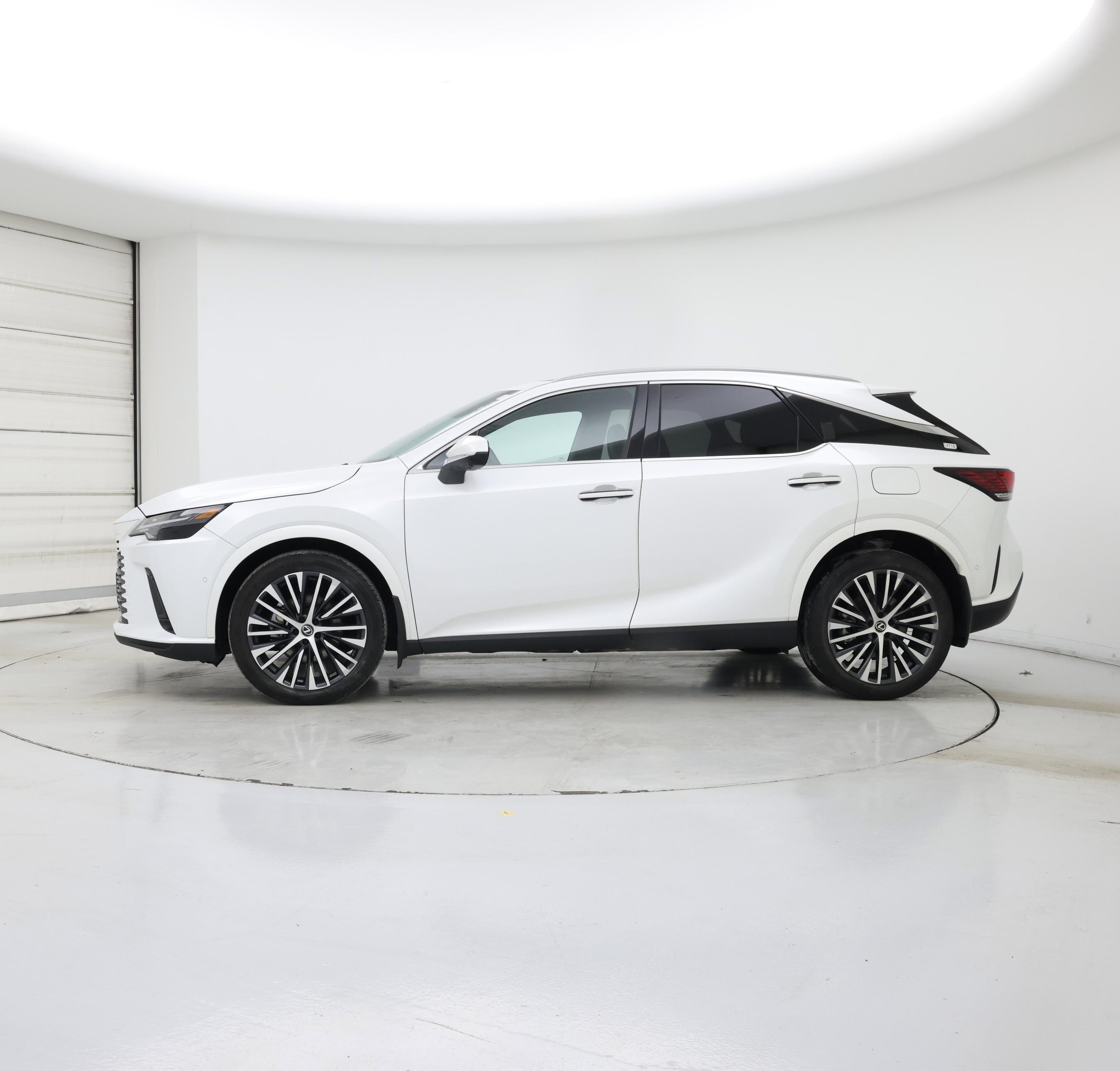 Thumbnail: 2023 Lexus RX - 3