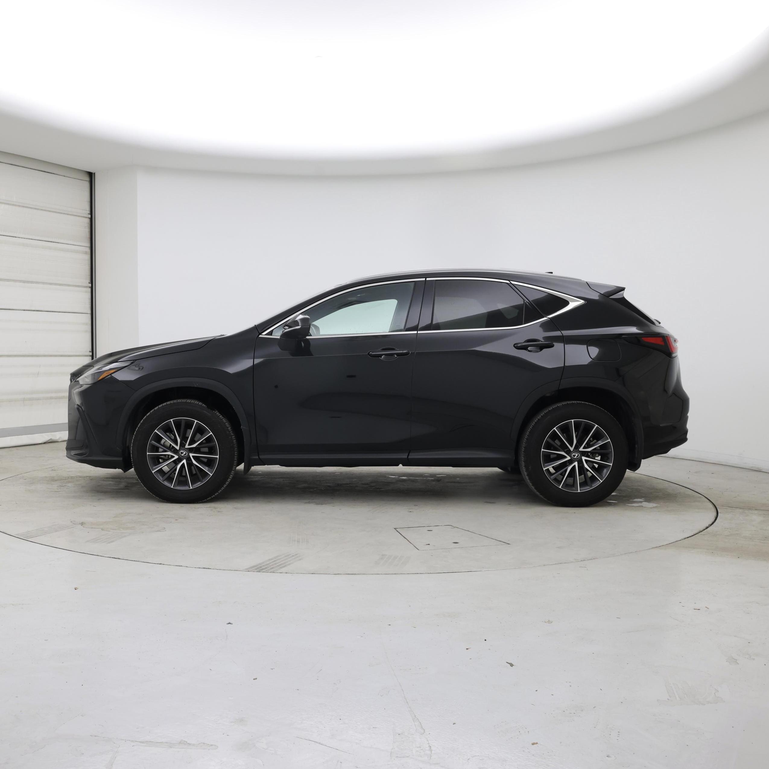 Thumbnail: 2024 Lexus NX - 3
