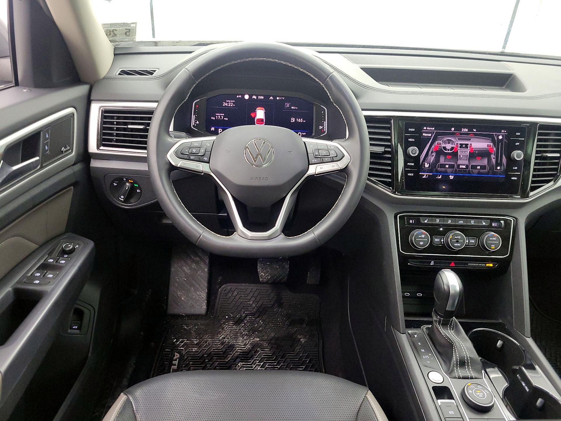 Thumbnail: 2021 Volkswagen Atlas - 10