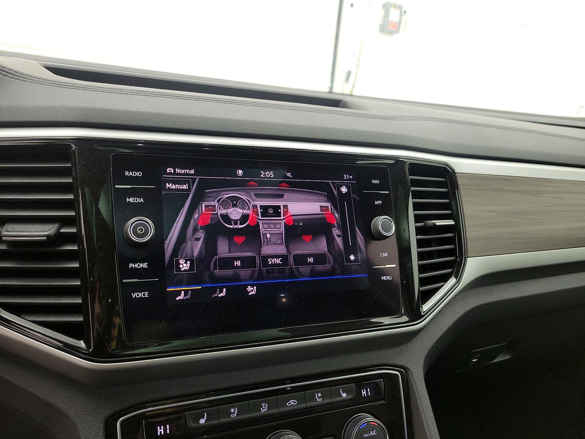 Thumbnail: 2021 Volkswagen Atlas - 15