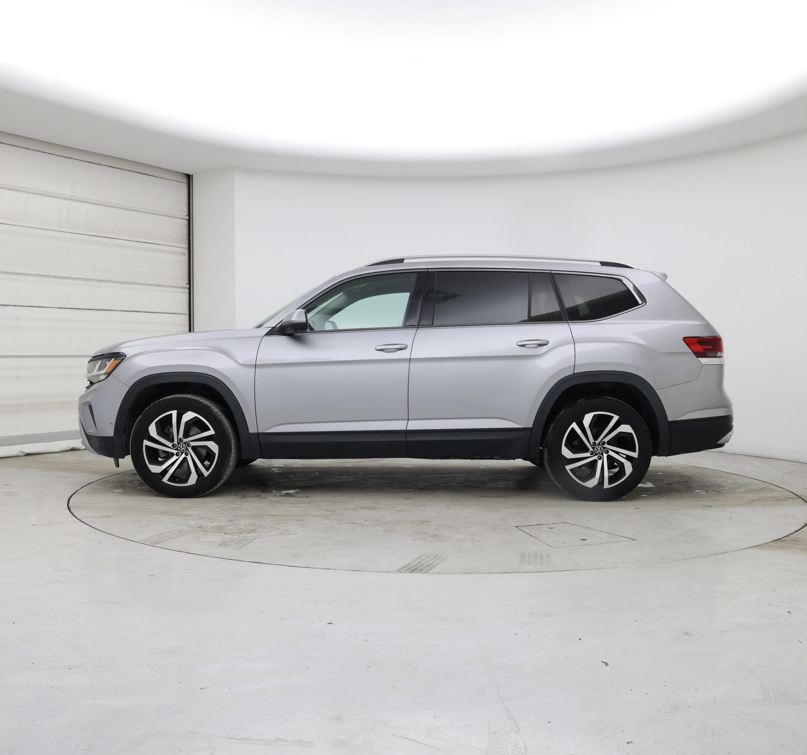 Thumbnail: 2021 Volkswagen Atlas - 3