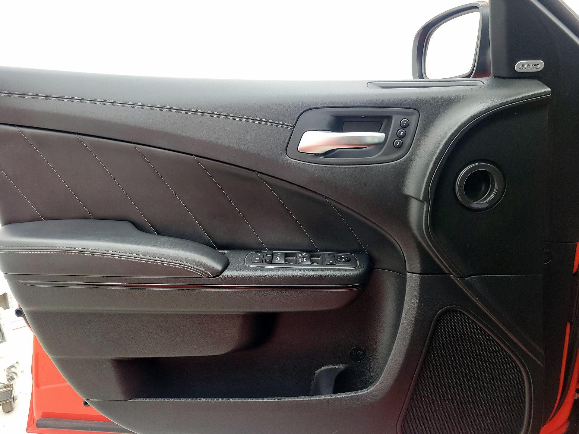 Thumbnail: 2020 Dodge Charger - 12