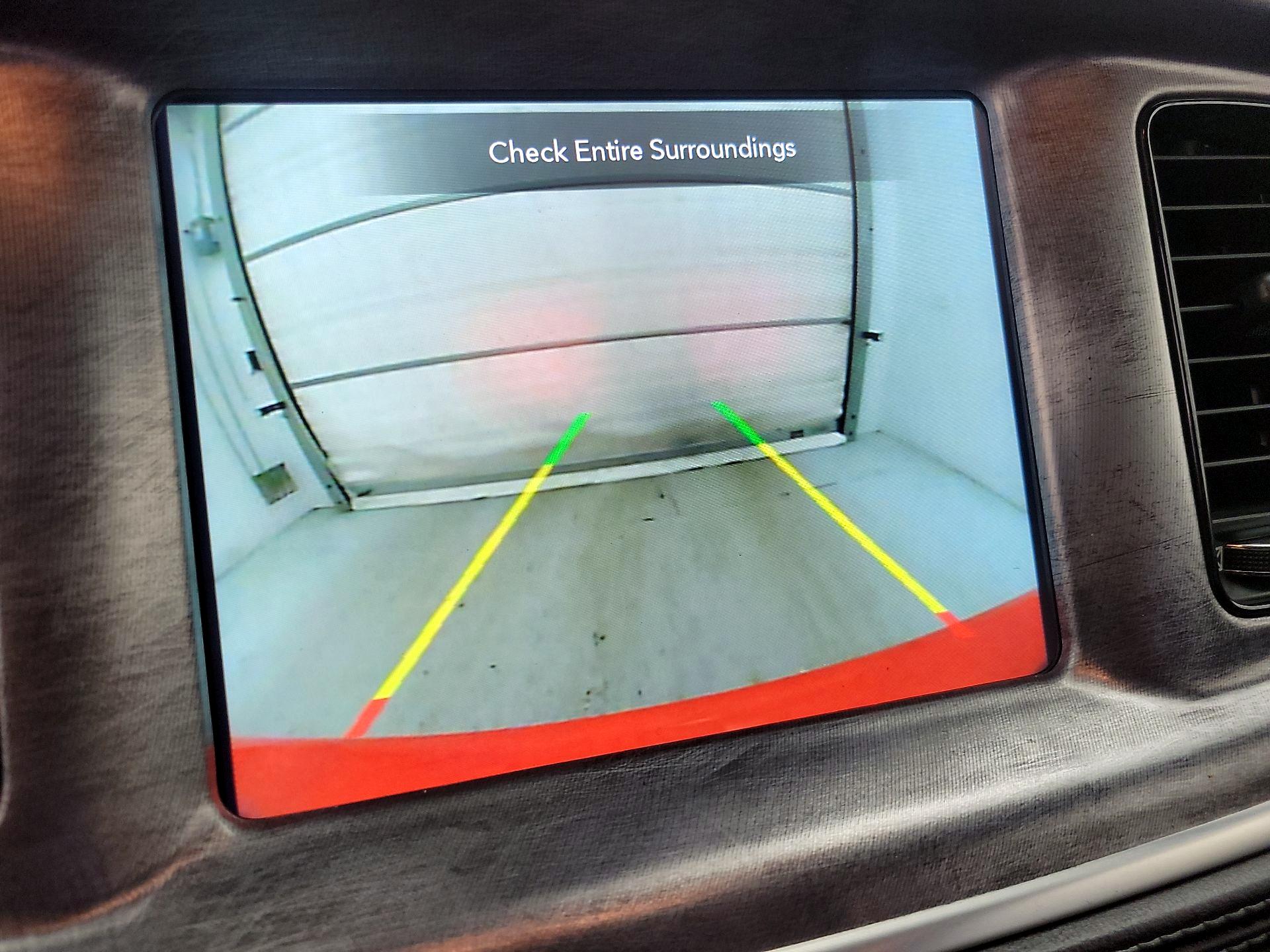 Thumbnail: 2020 Dodge Charger - 14