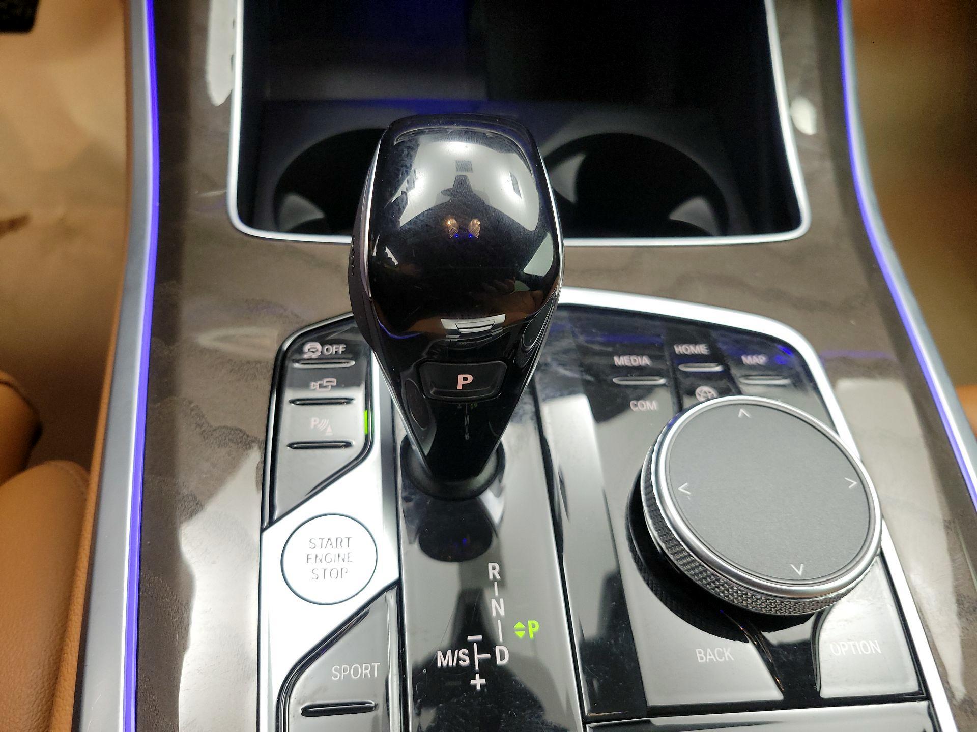 Thumbnail: 2022 BMW X5 - 18