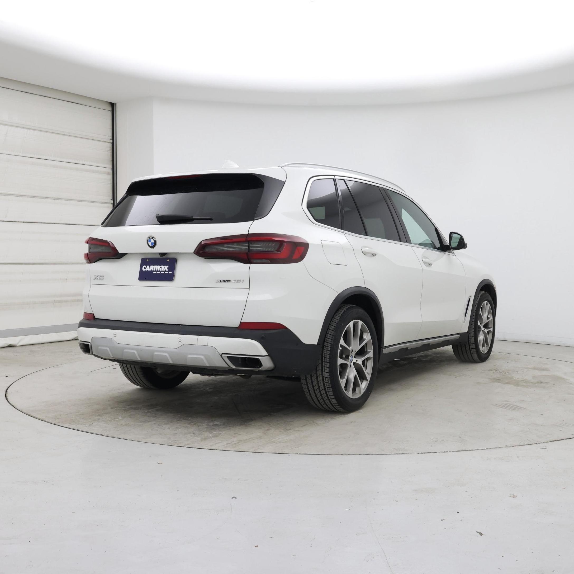 Thumbnail: 2022 BMW X5 - 8