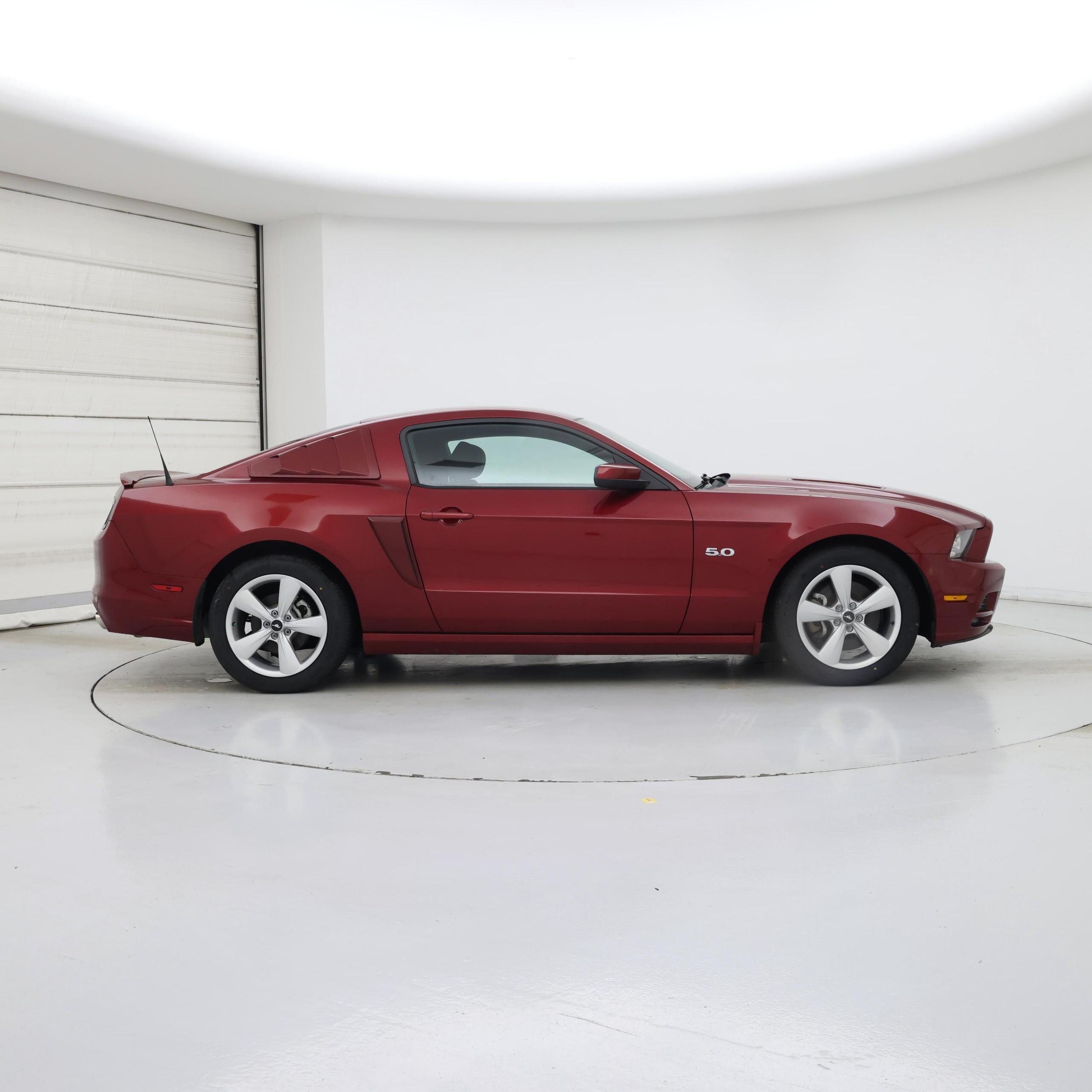 Thumbnail: 2014 Ford Mustang - 7