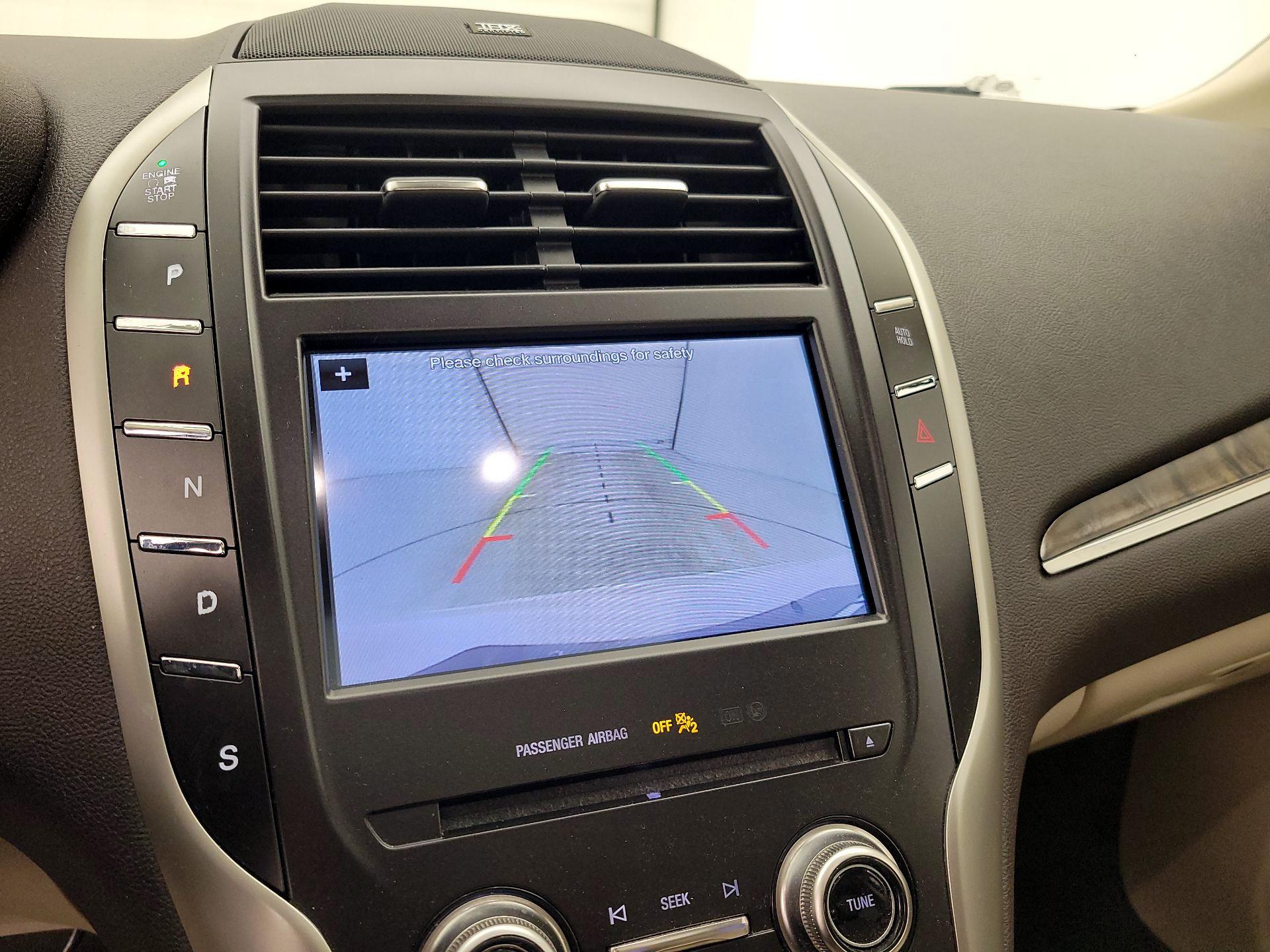 Thumbnail: 2019 Lincoln MKC - 13