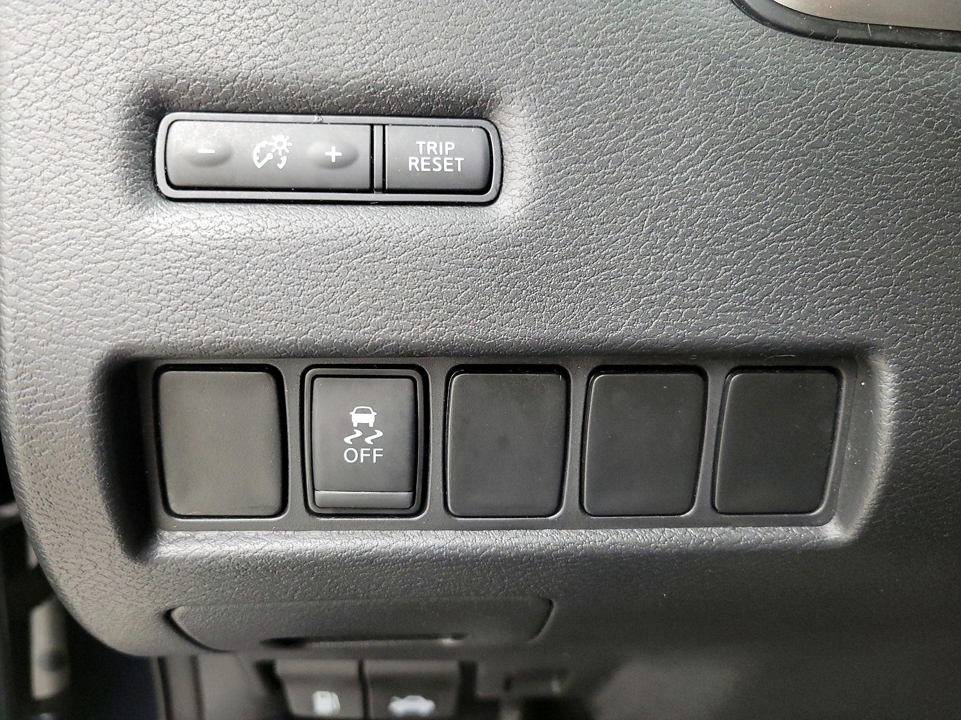 Thumbnail: 2018 Nissan Murano - 13