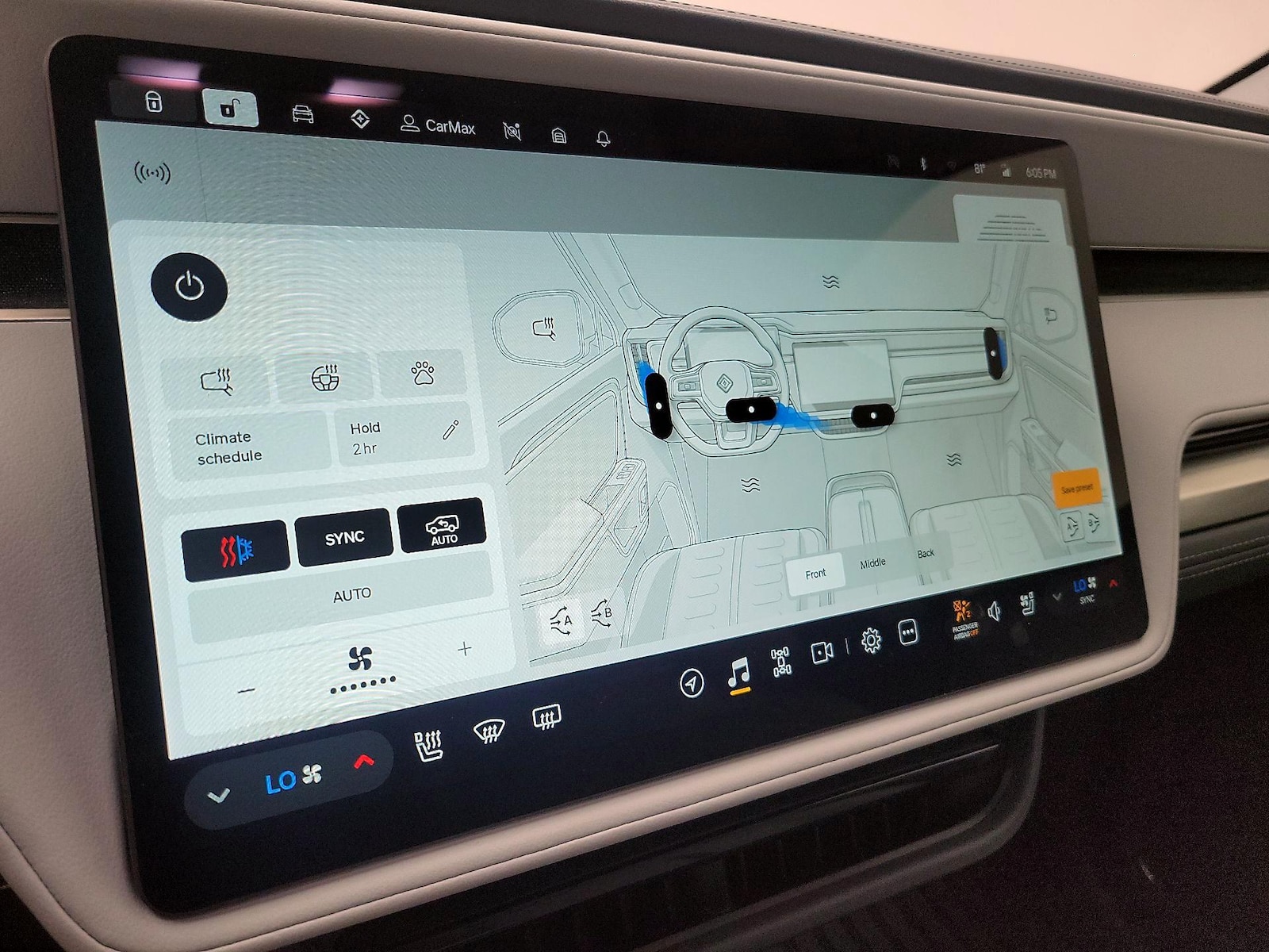2023 Rivian R1S Adventure - Photo 17