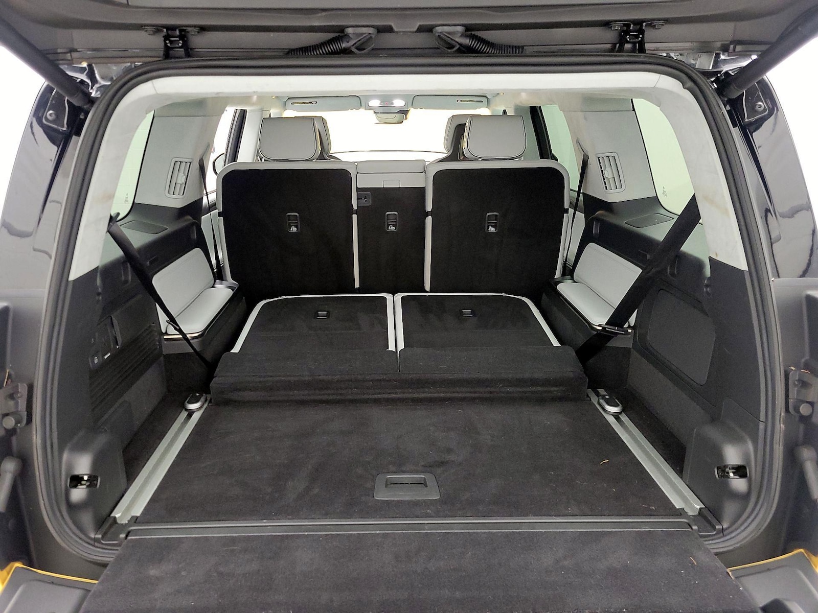 2023 Rivian R1S Adventure - Photo 22