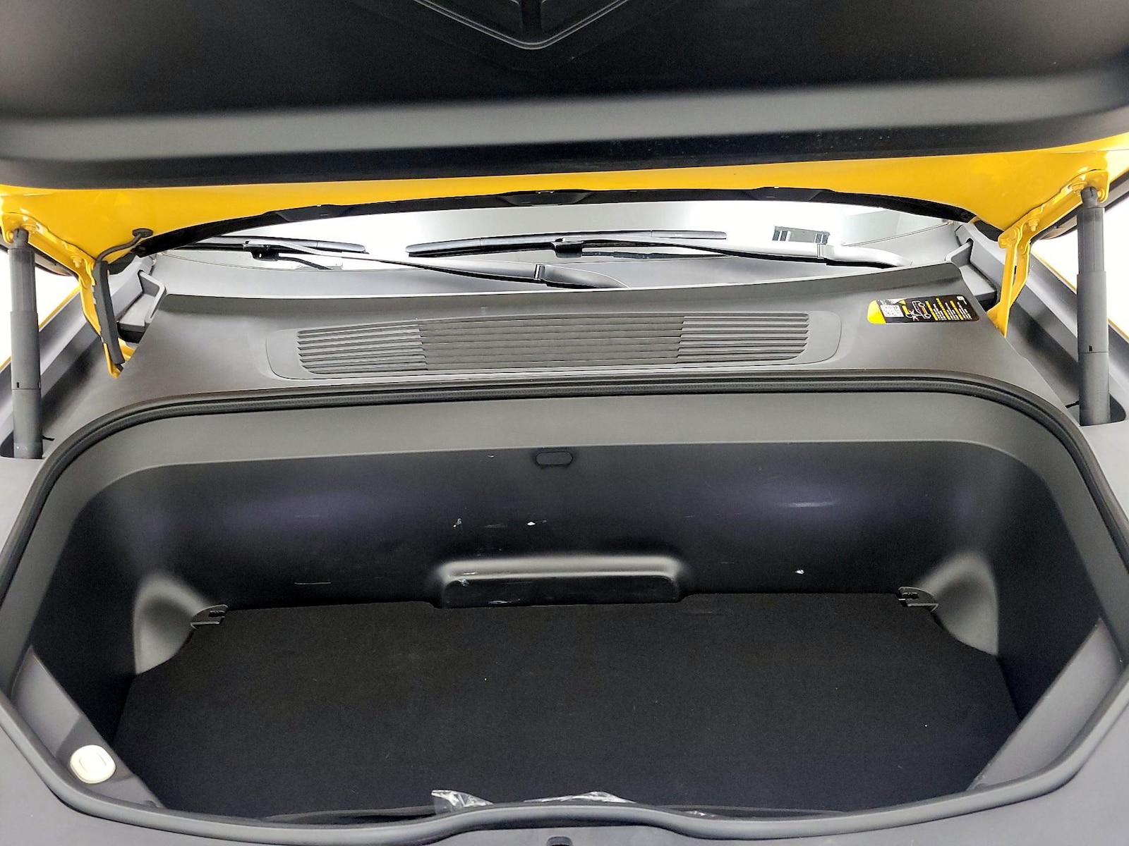 2023 Rivian R1S Adventure - Photo 23
