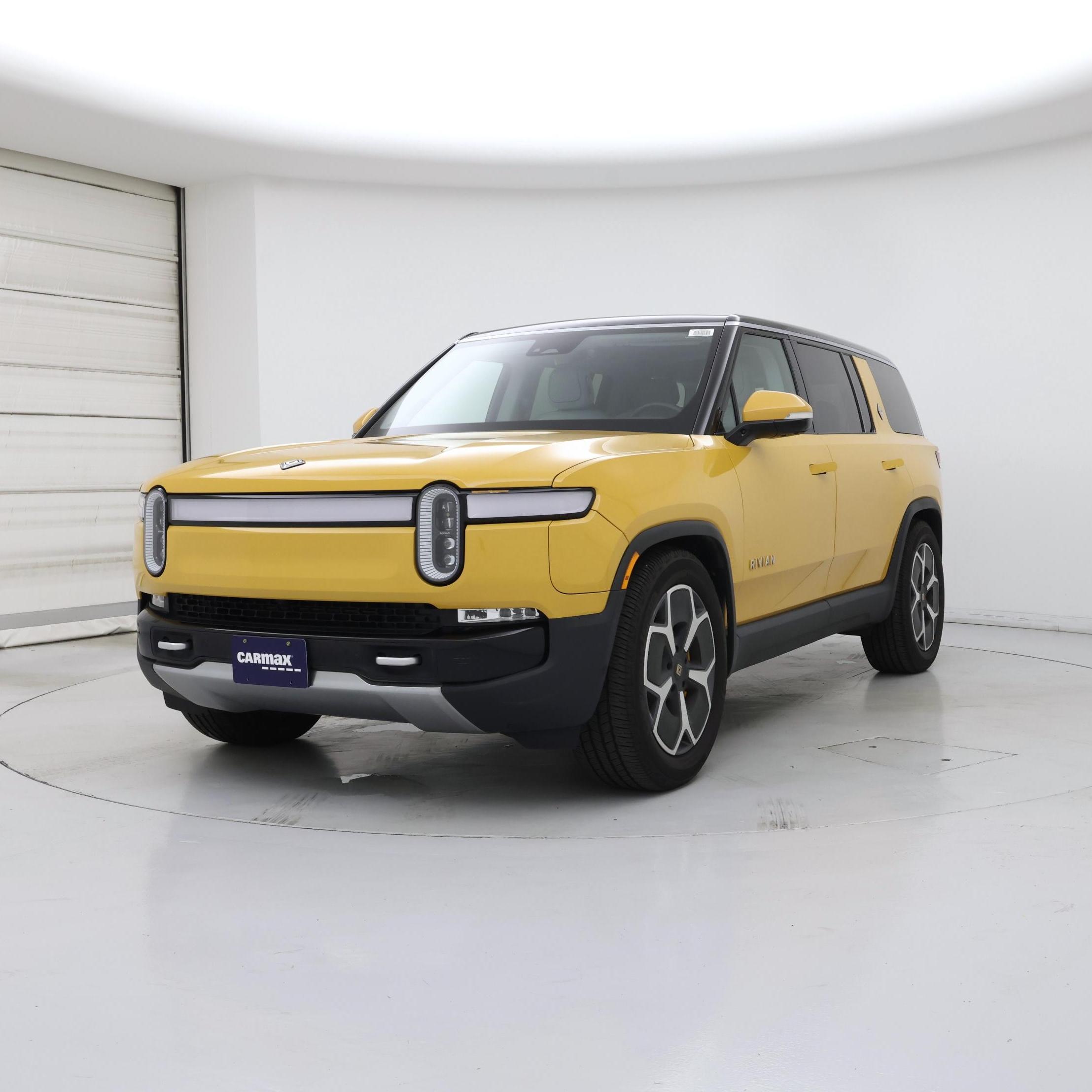Thumbnail: 2023 Rivian R1S - 4