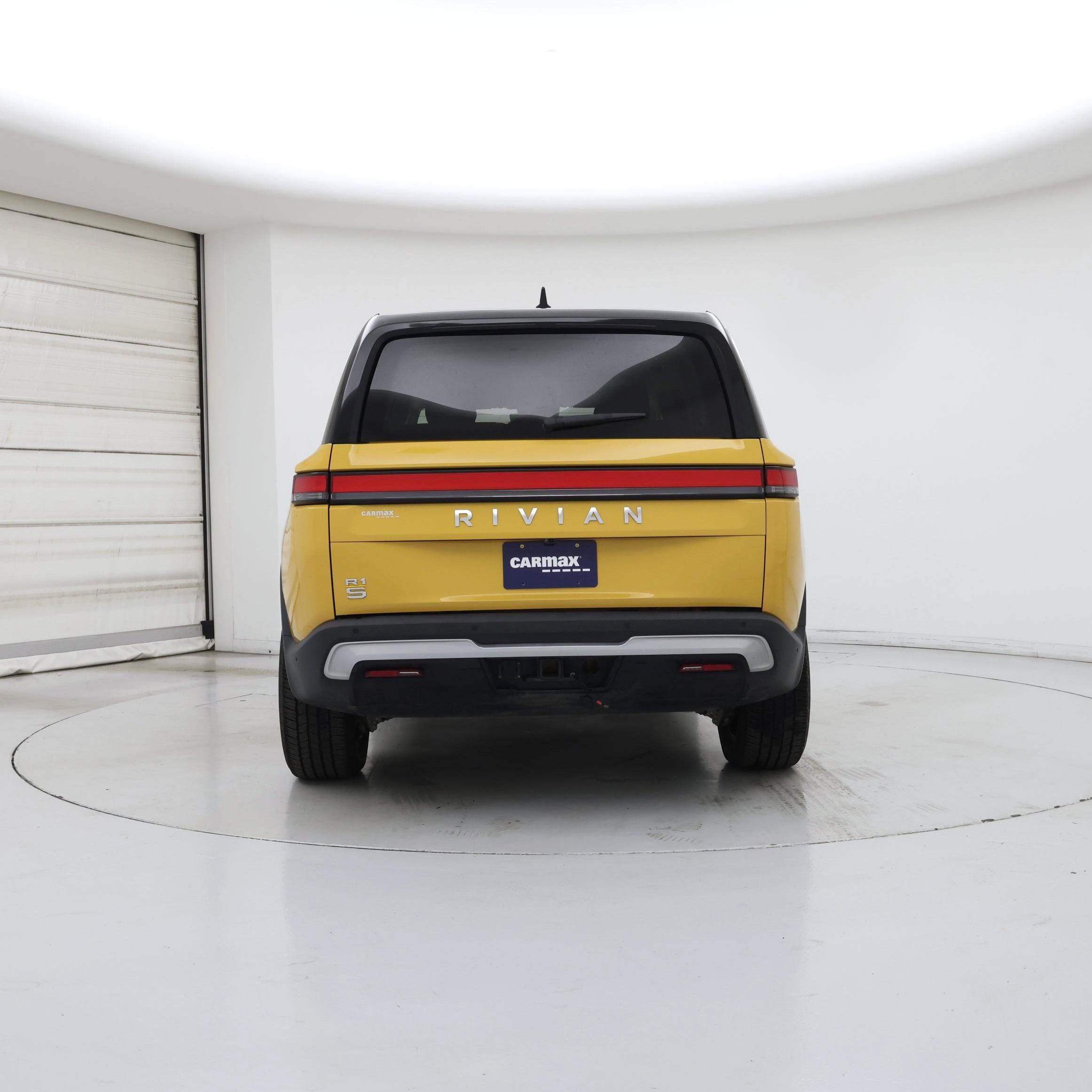 Thumbnail: 2023 Rivian R1S - 6