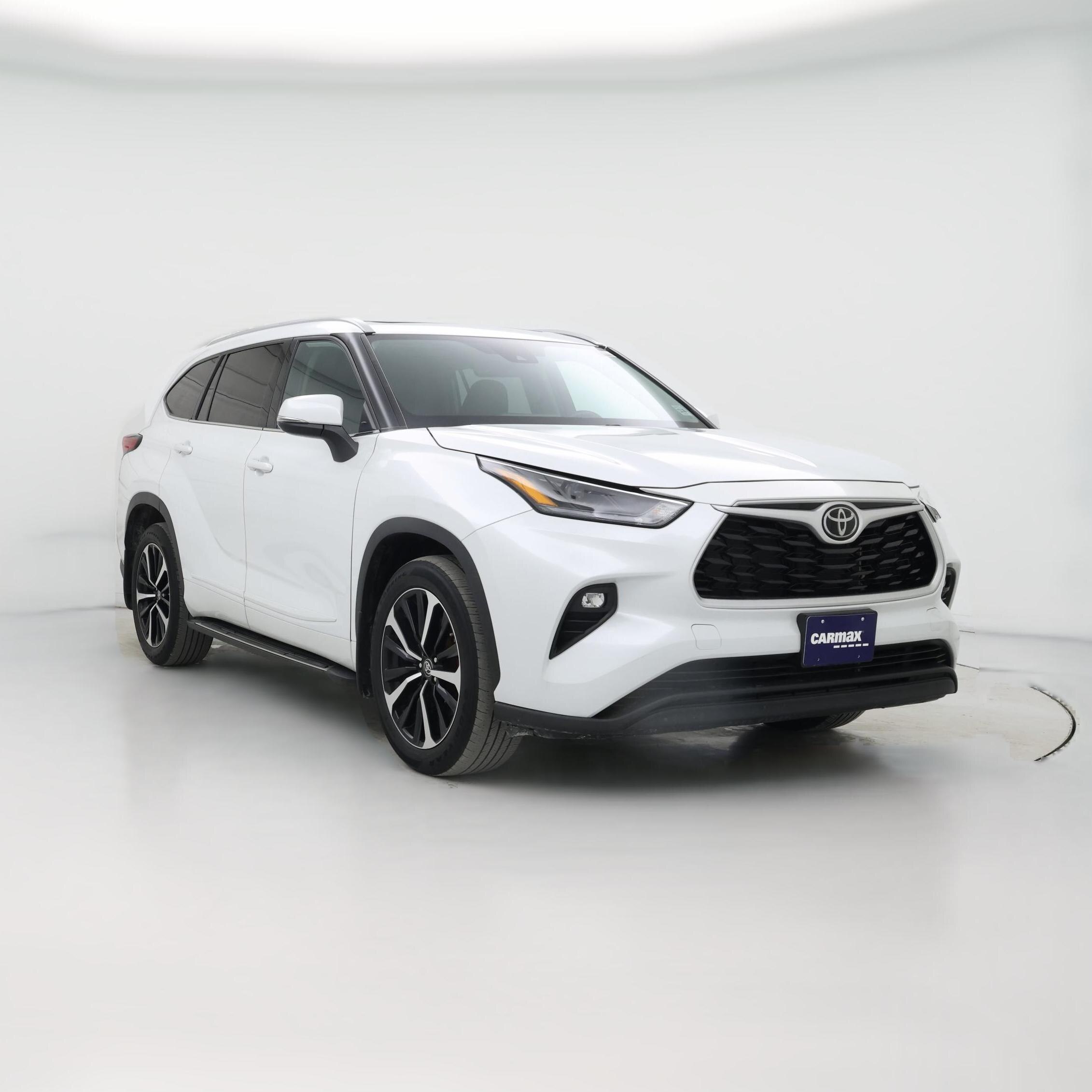 Thumbnail: 2022 Toyota Highlander - 1