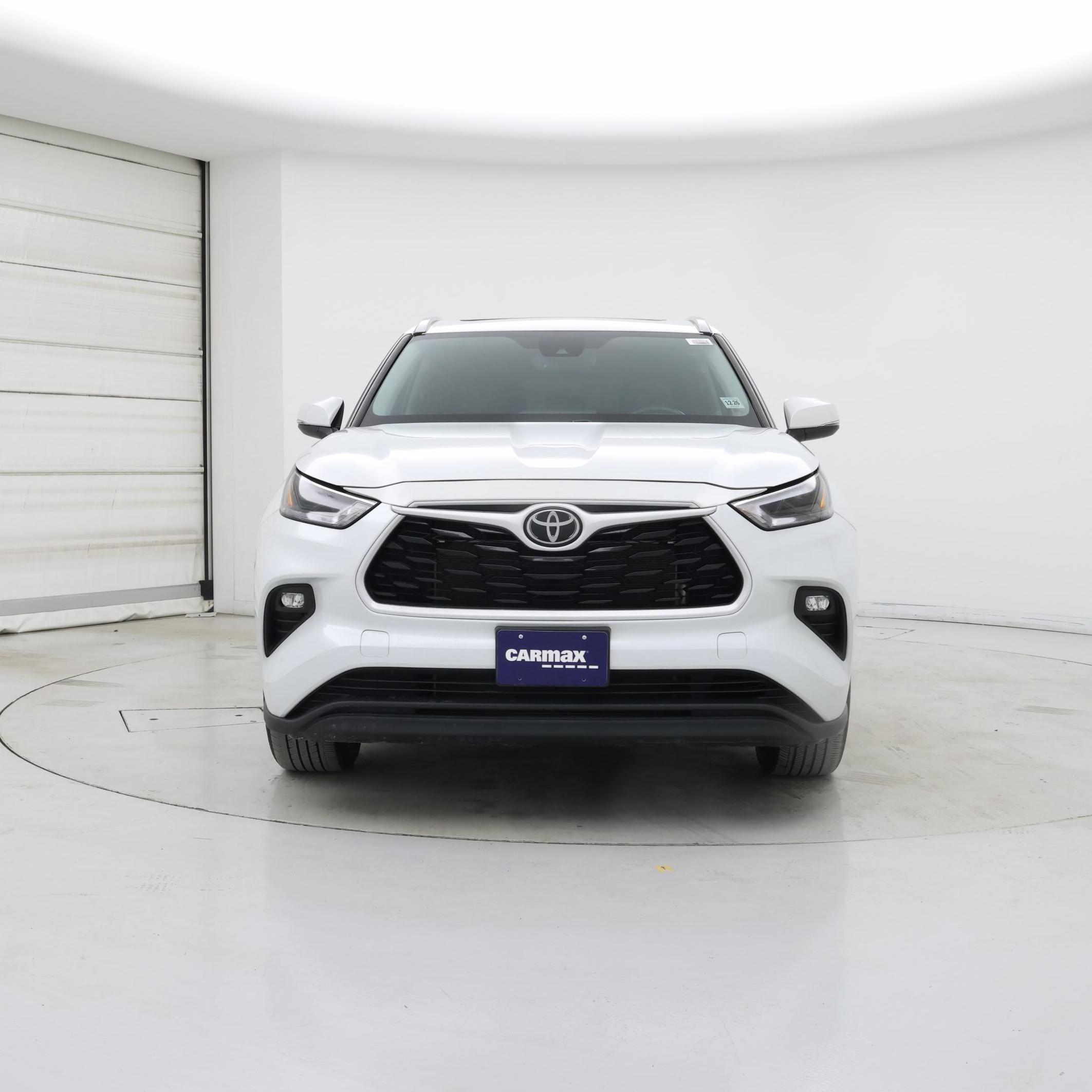 Thumbnail: 2022 Toyota Highlander - 5
