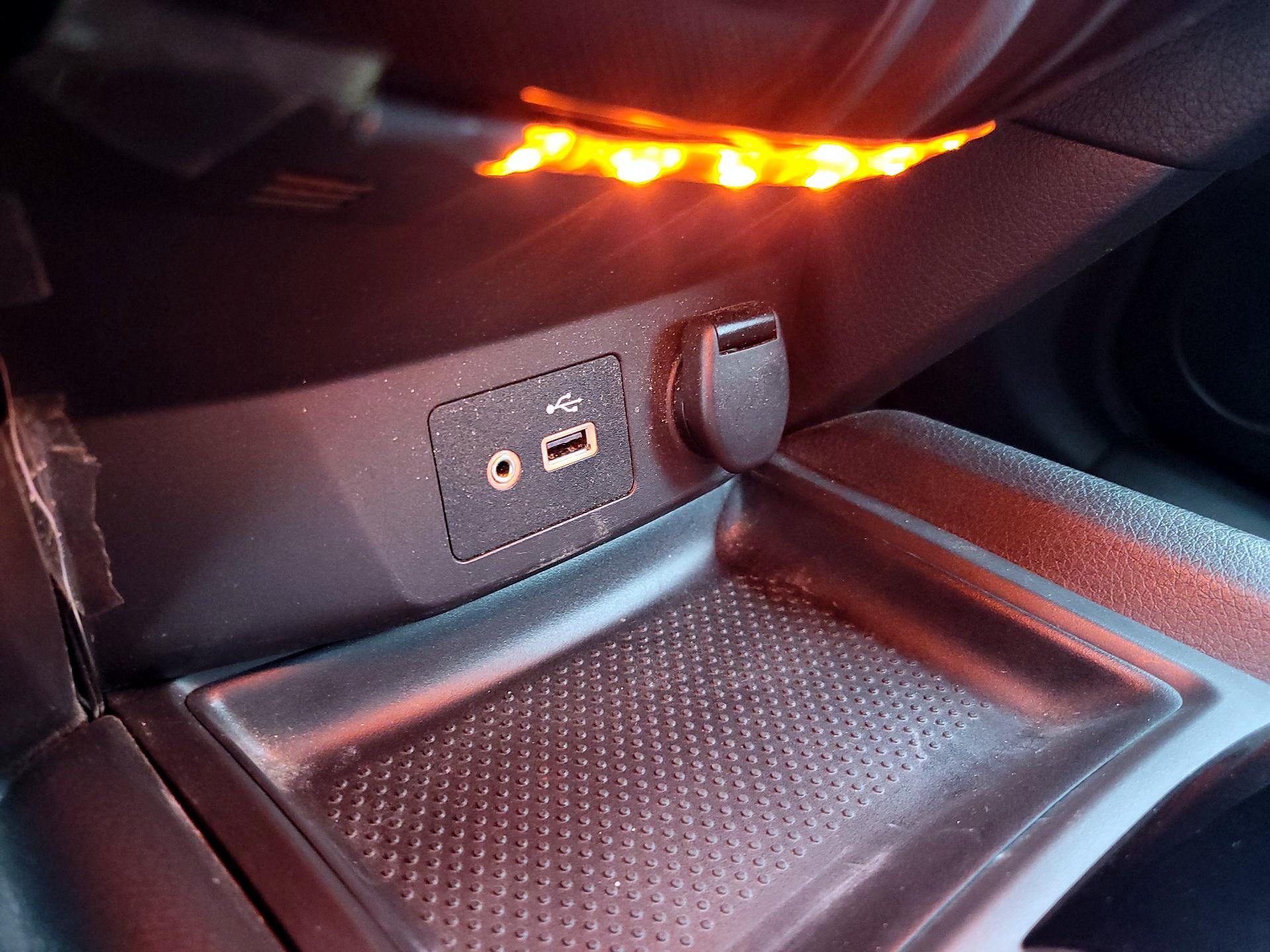 Thumbnail: 2019 Nissan Rogue - 18